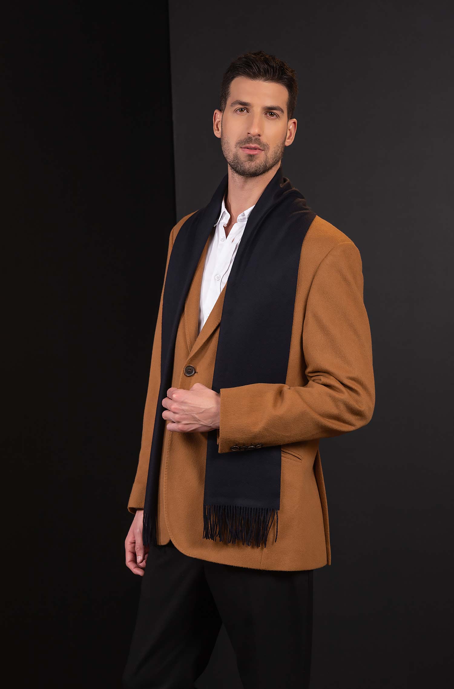 Vikunja Schal BASEL 30 cm x180 cm mit Fransen