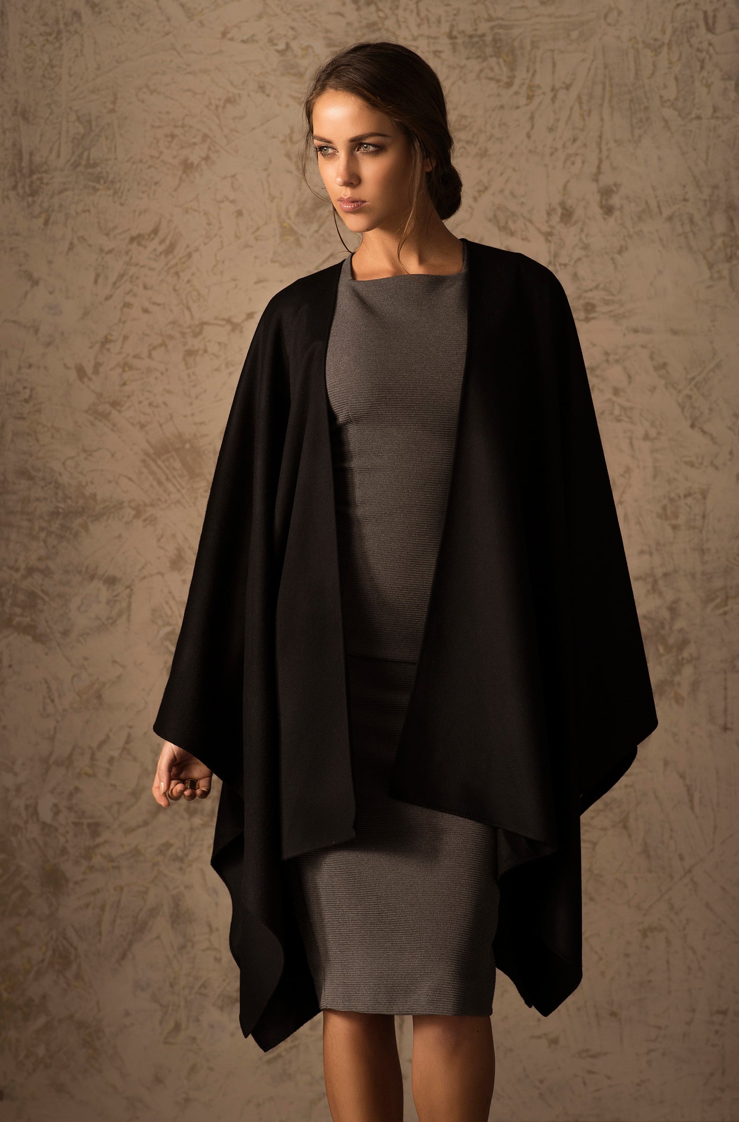 100% Vikunja Cape BETTY für Damen