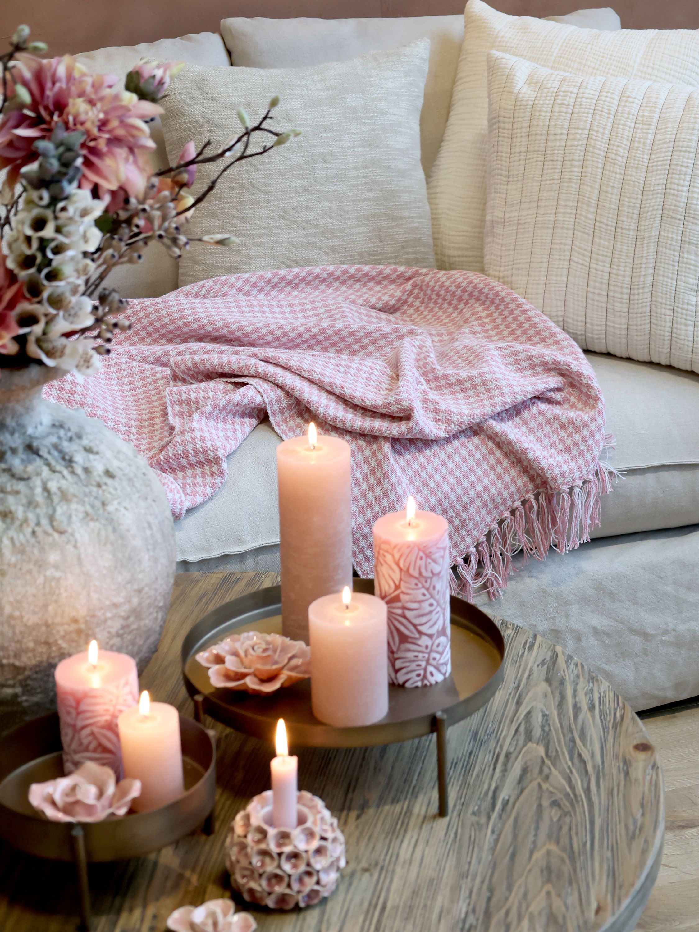 Aix Plaid in Himbeere, 150 cm lang, 130 cm breit