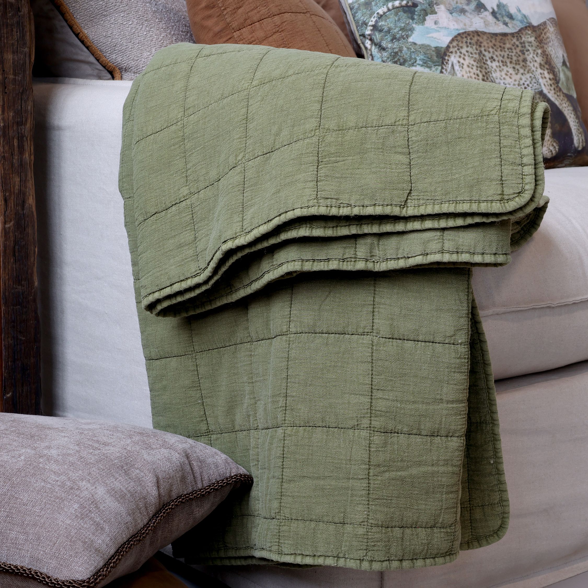 Baumwoll-Quilt Aix Vintage in Oliv, 180x130 cm