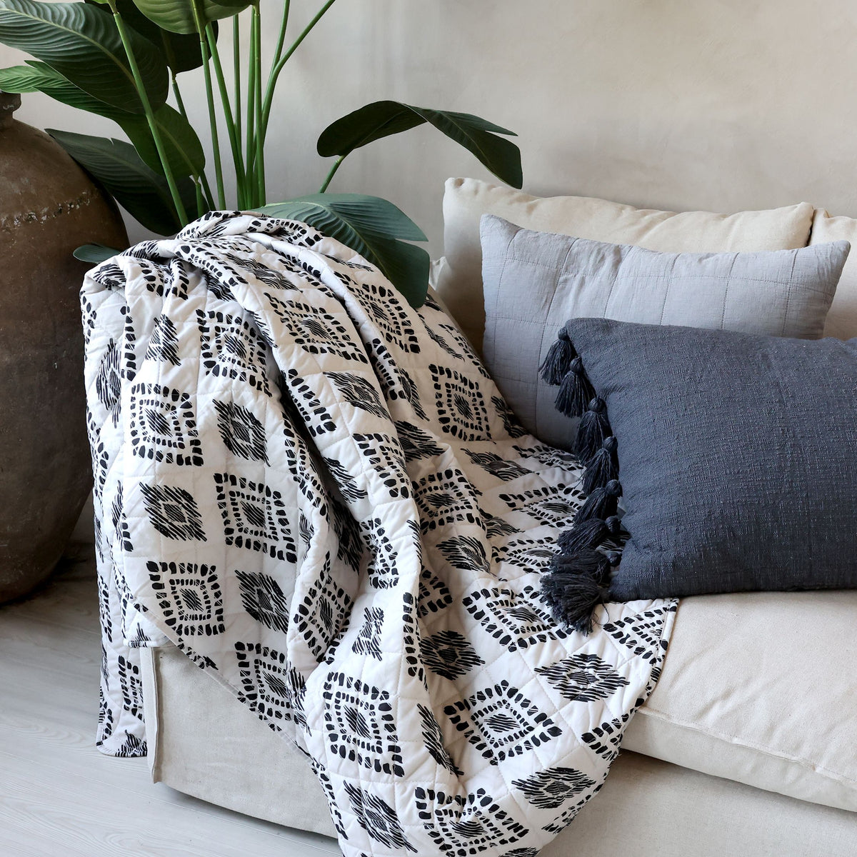 Baumwoll-Quilt Aix mit ethnischem Muster, 180 cm lang
