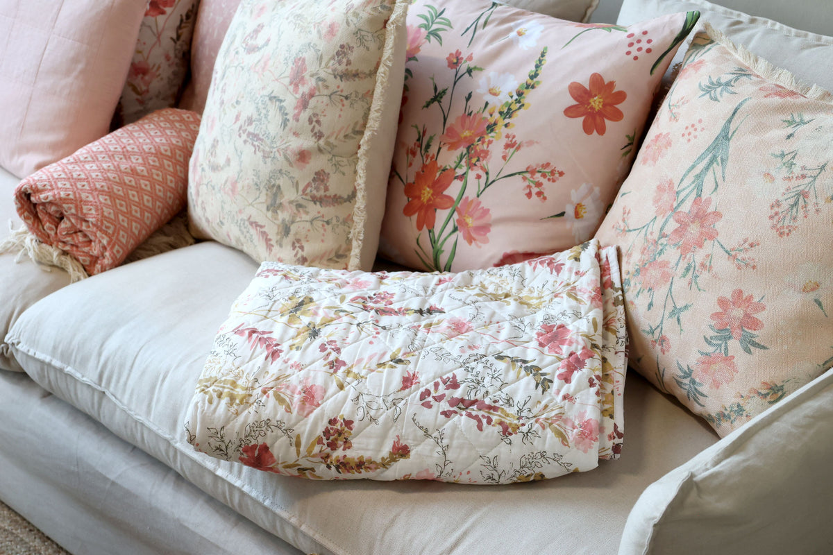 Baumwoll-Quilt mit Wildblumen, 130x180 cm, creme
