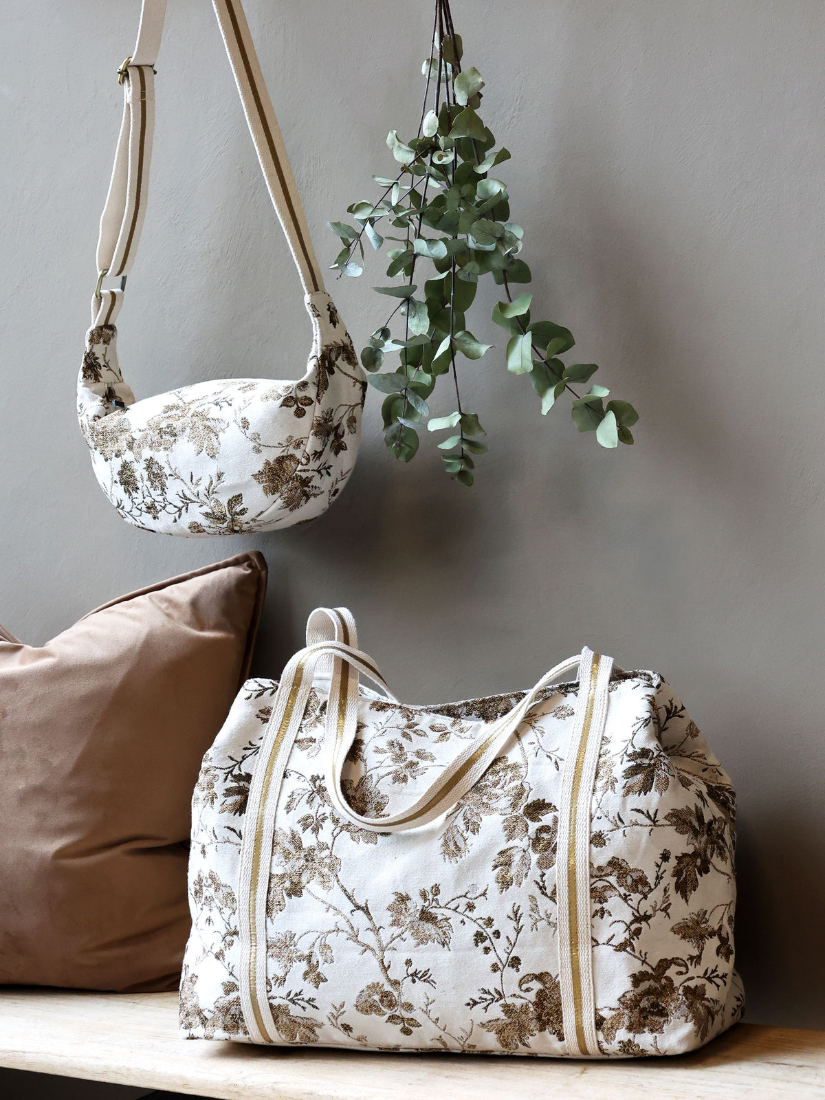 Gürteltasche Damen Creme mit Goldmuster