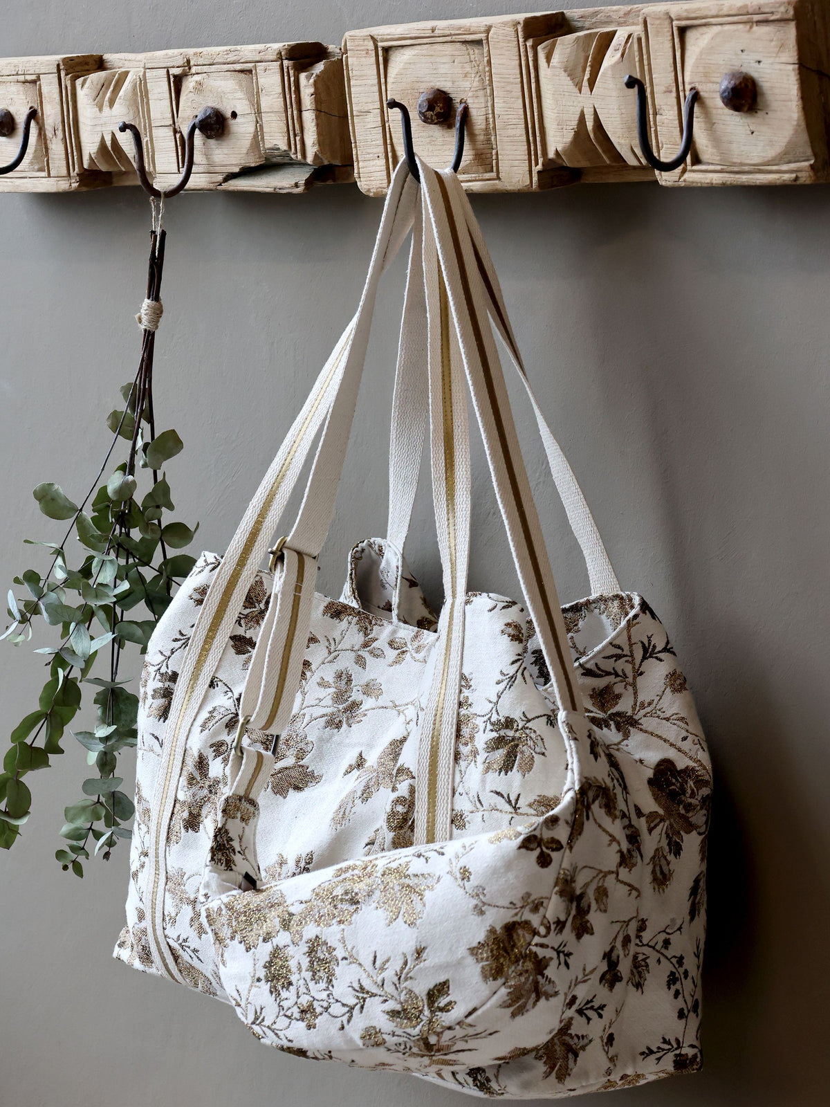 Shopper-Tasche mit Goldmuster – Creme, 58 cm lang