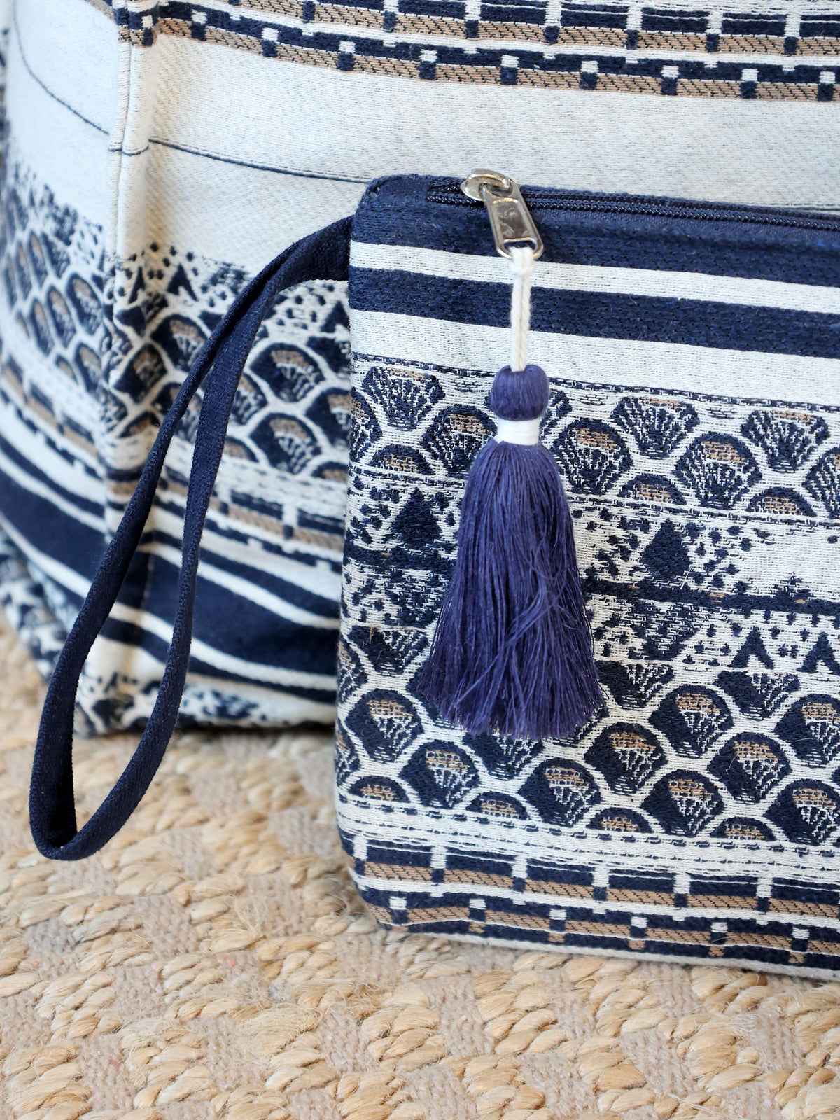 Clutch Tasche in Midnight – Jacquardgewebt, 19 cm hoch