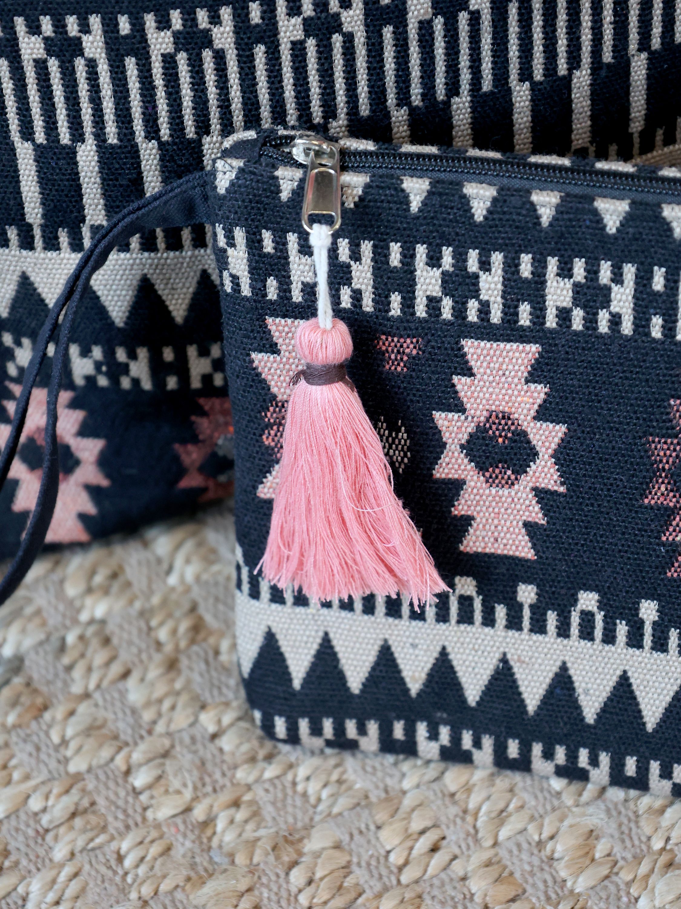Clutch Tasche Jacquardgewebt in Kohle 19x26 cm