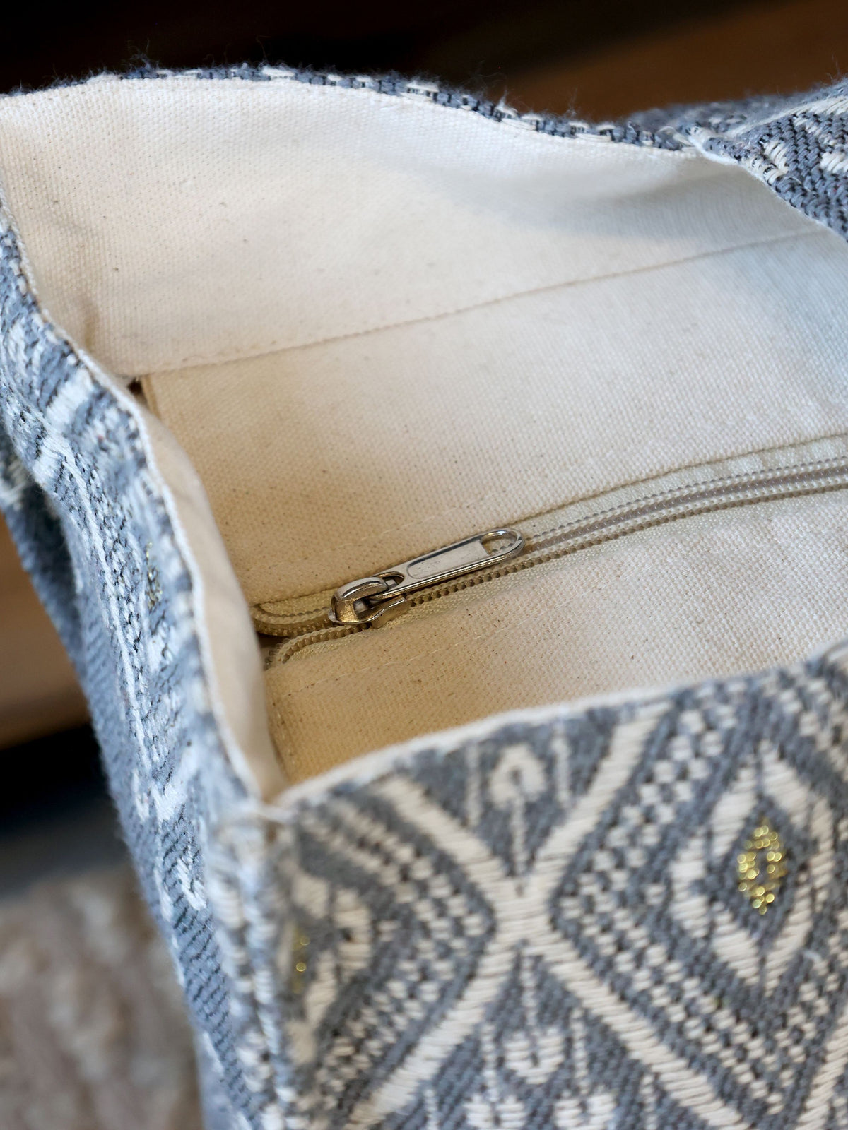Sens Shopper Jacquardgewebt in Opal – Baumwoll-Polyester-Mix