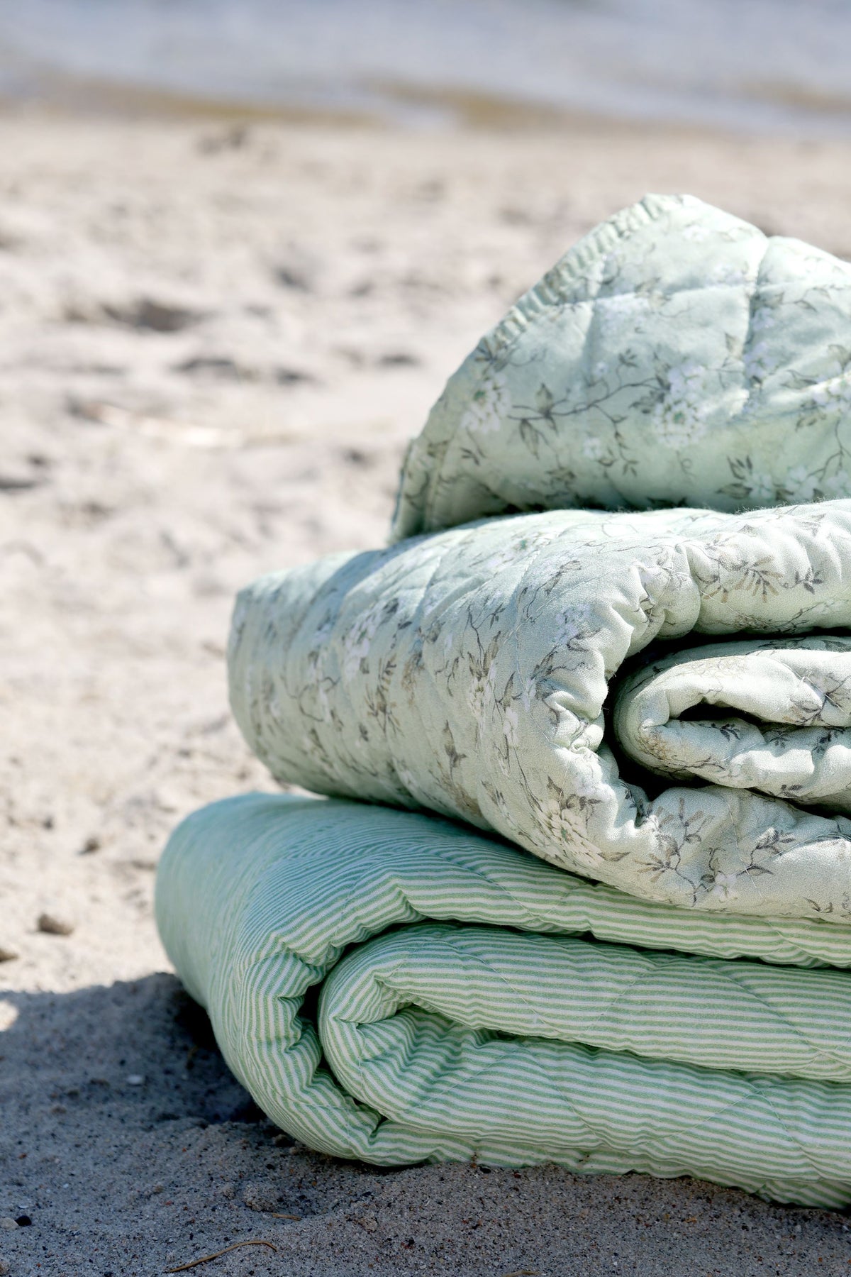 Quilt Aix mit maritimem Streifenmuster, 180x130 cm