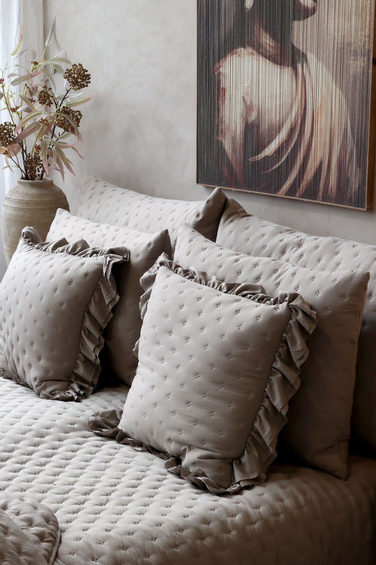 Kissen 50x50 cm in Latte – weicher Polyester-Bezug