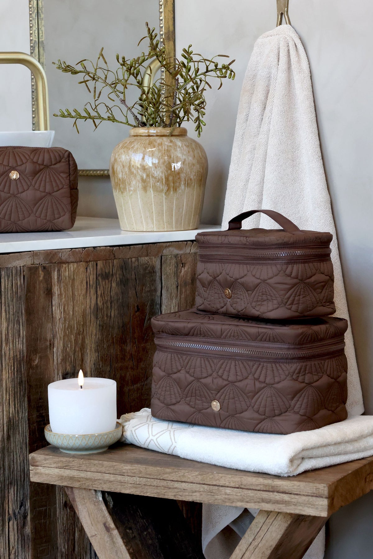 Kulturtasche mit Muschelmuster, coffee, 24 cm