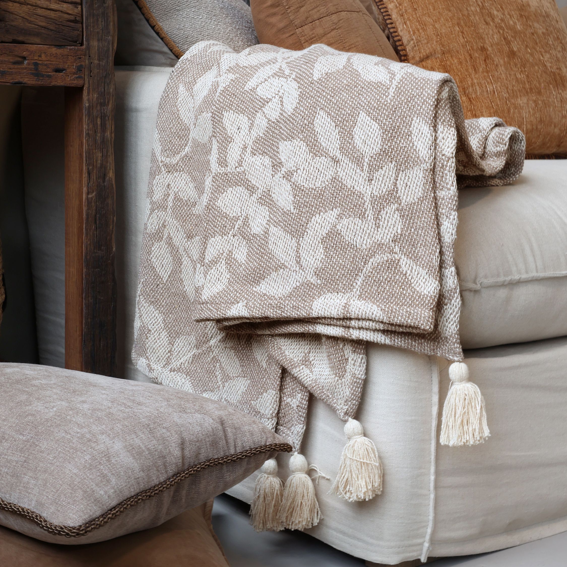 Plaid Decke Aix in Latte und Creme, 150x130 cm