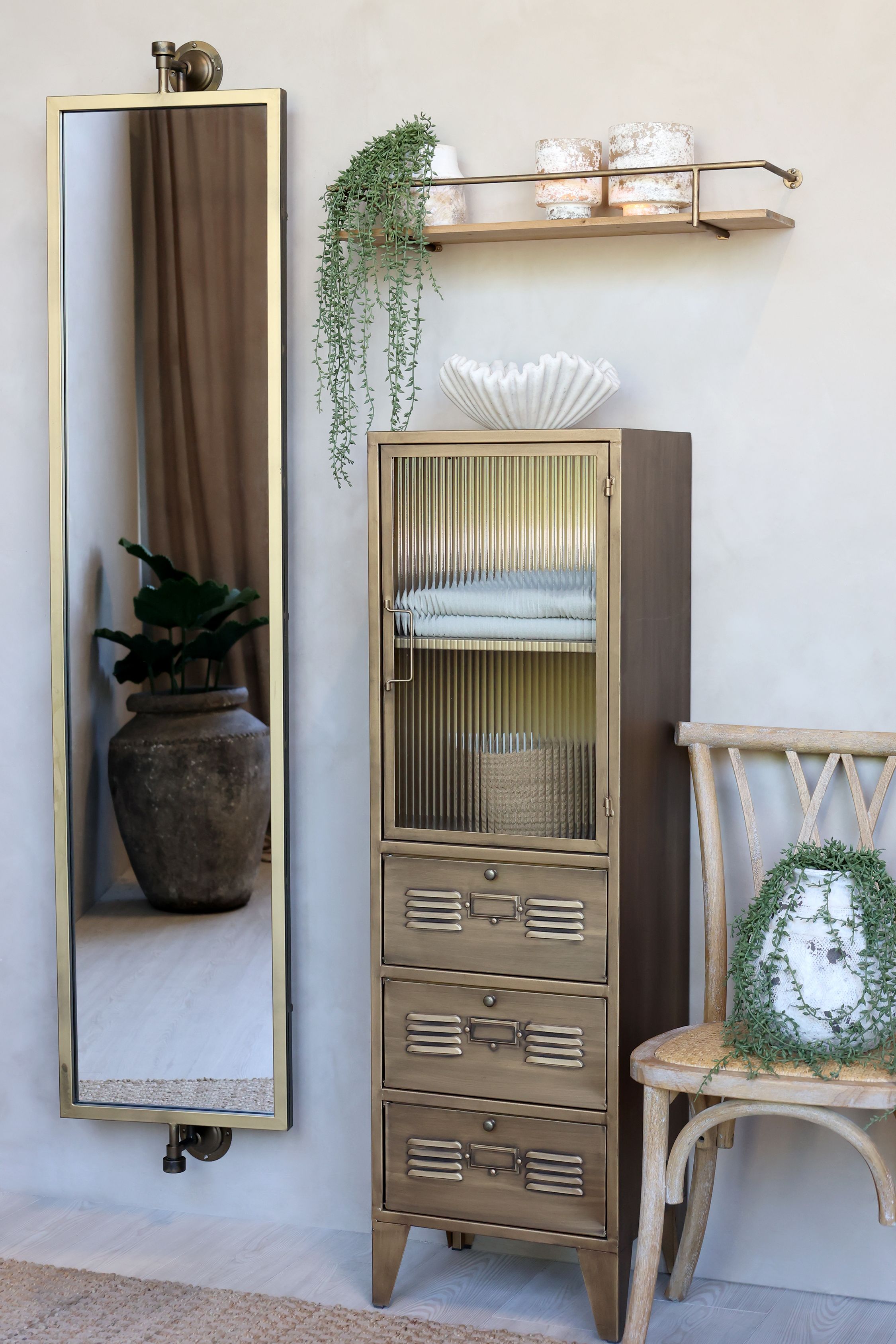 Wandspiegel aus Eisen und Glas, drehbar, Antik-Messing