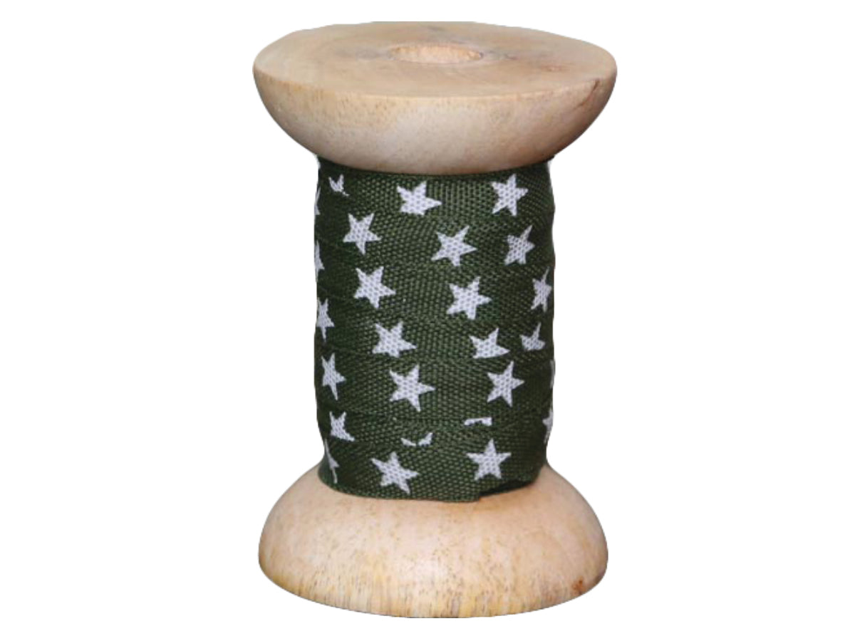Ribbon w. stars on wooden spool L10 m green