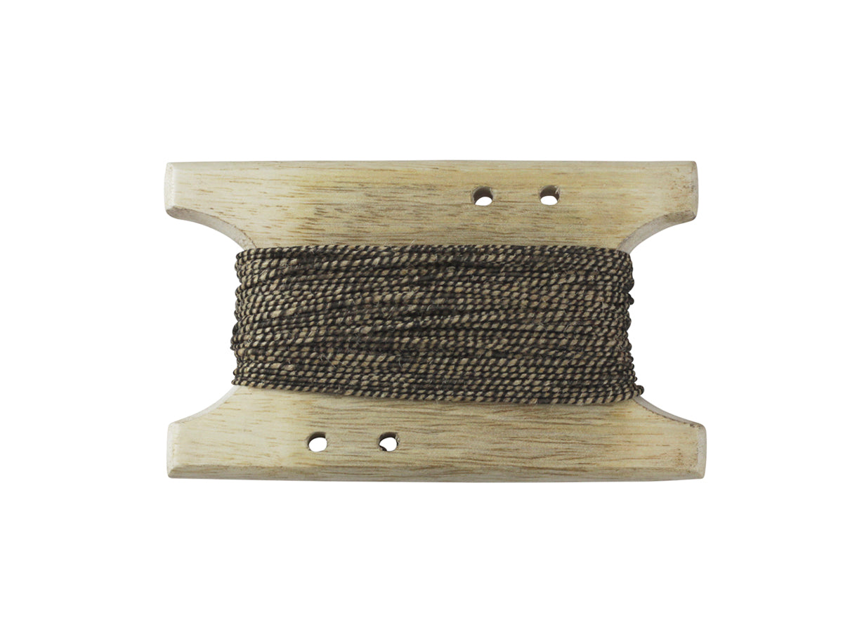 Jute Ribbon w. stripes L10 m on wooden plate black