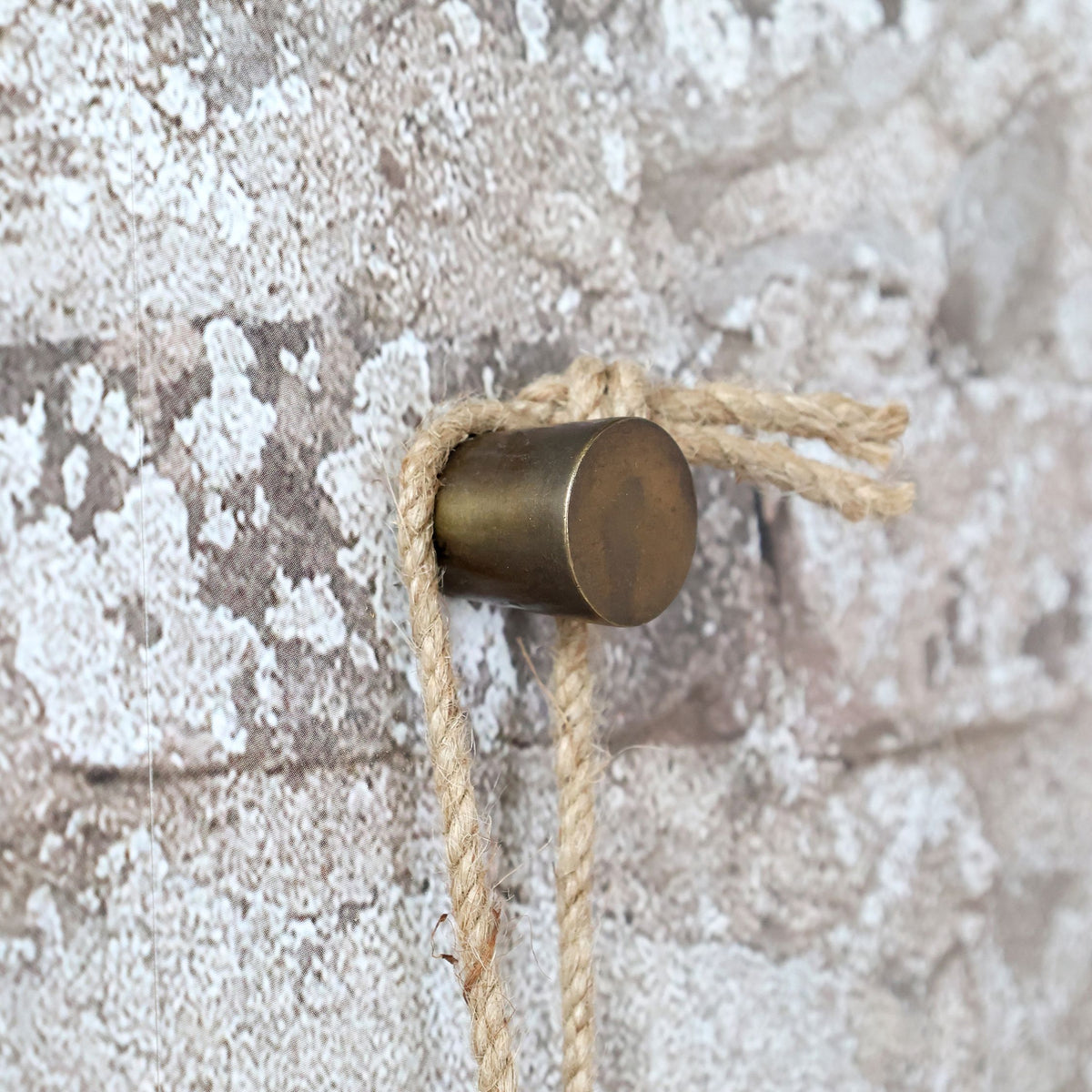 Griff aus Eisen in Messingfarbe, 2,5 cm