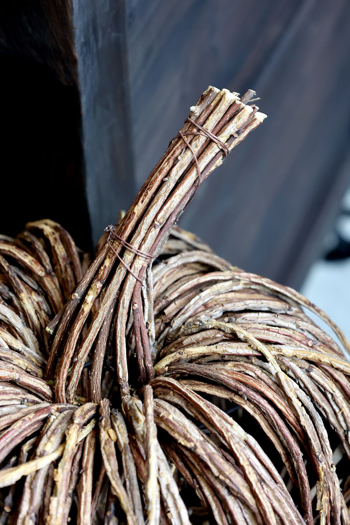 Kürbis aus Rattan und Eisen, 35 cm hoch, natur