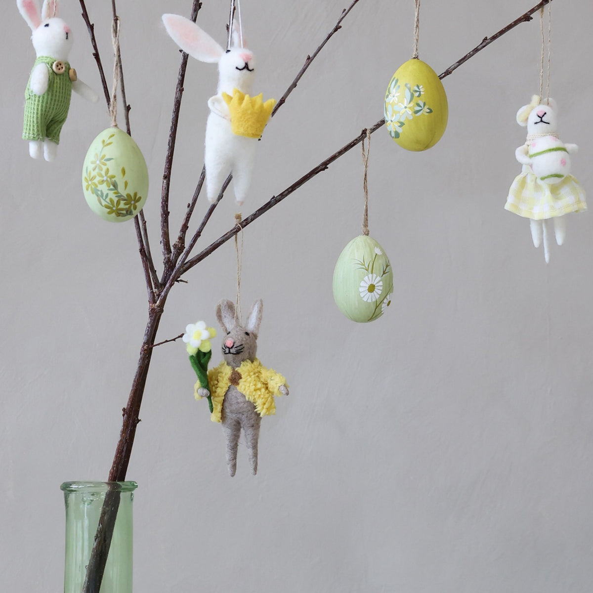 Osterei mit Blumen-Deko, 7 cm hoch, Kunststoff
