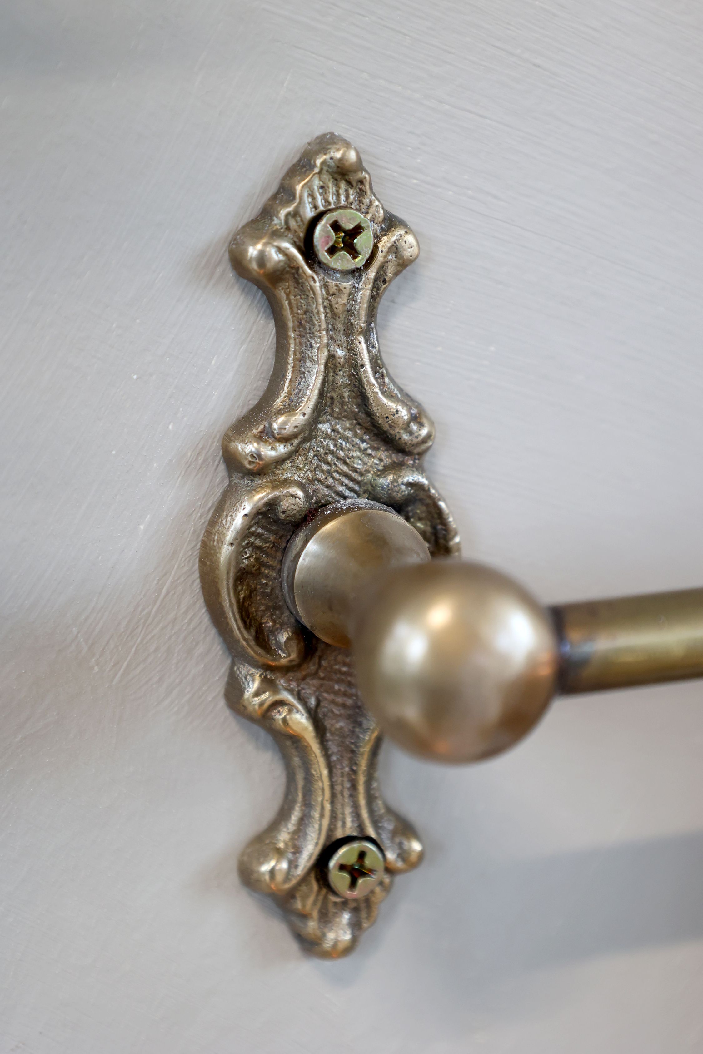 Kleiderhakenbrett aus Messing, 60 cm lang, antique