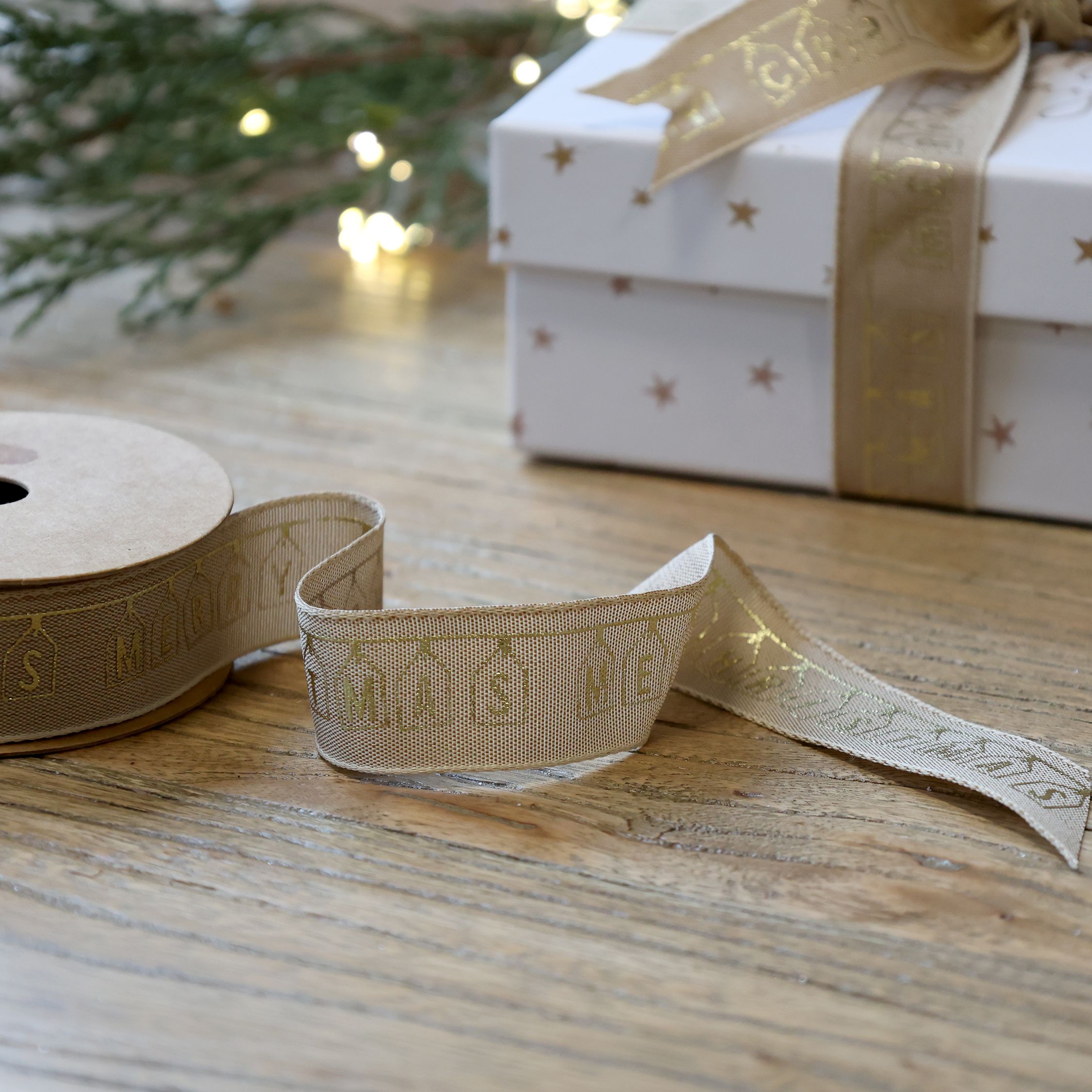 Band mit Merry Christmas, 5 m x 2,5 cm, Leinenoptik