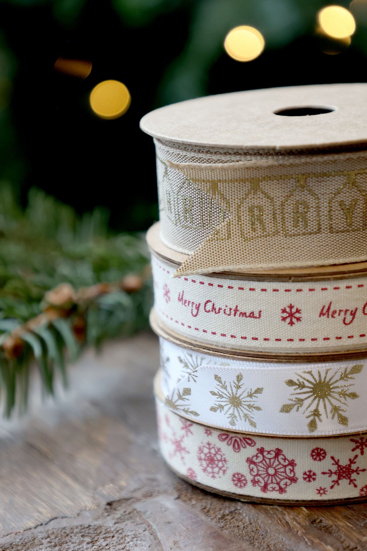 Band mit Merry Christmas, 5 m x 2,5 cm, Leinenoptik