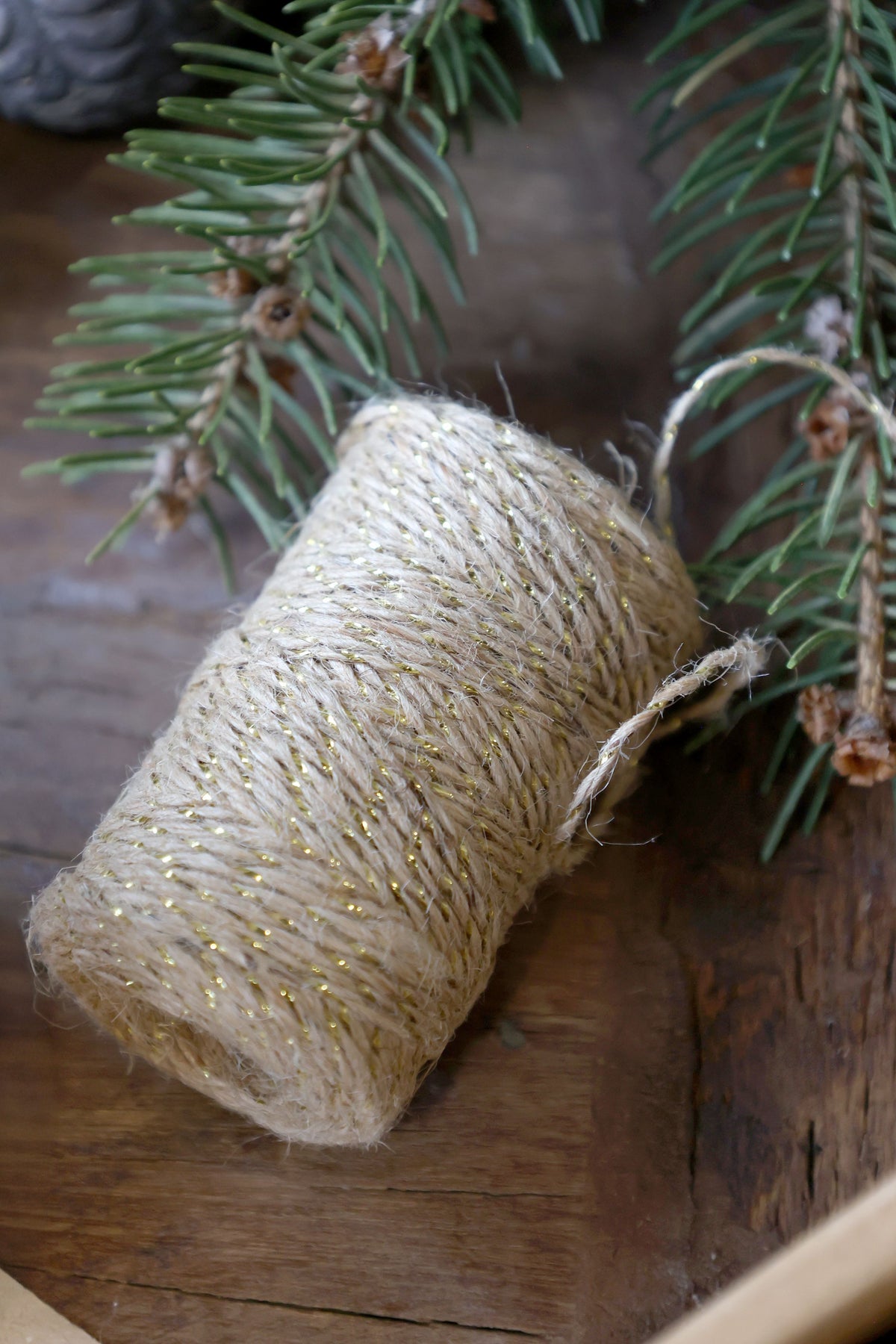 Juteband mit Golddraht, 50 m, creme