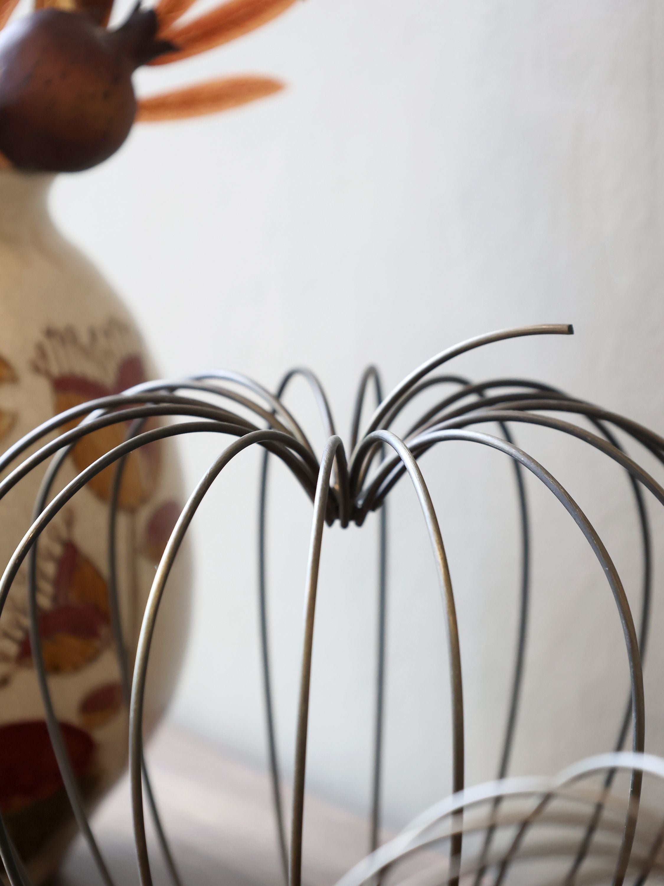 Dekokürbis aus Eisen in Antik-Messing, 20 cm