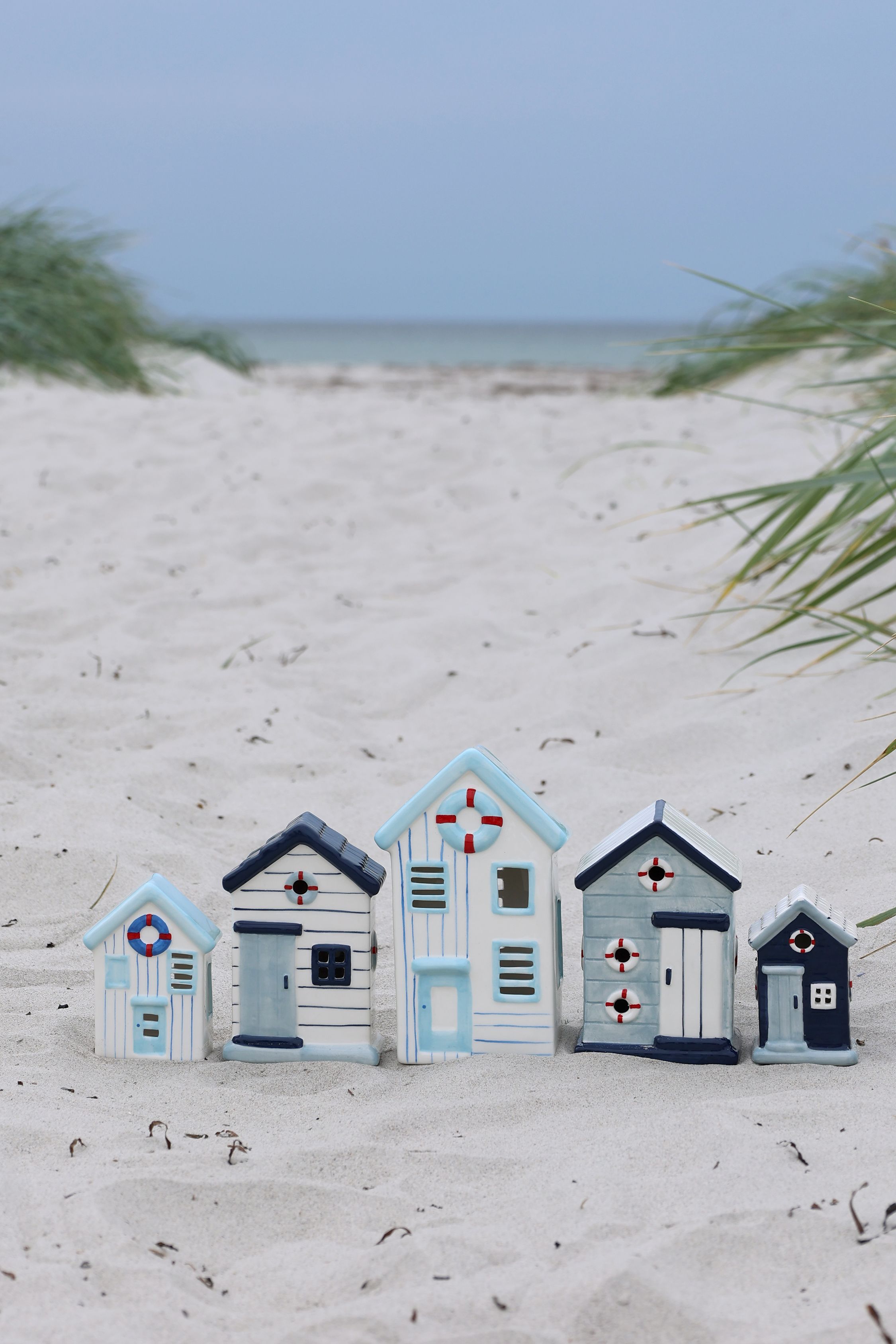 Strandhaus Deko-Figur aus Keramik, 11,5 cm hoch, sky blue