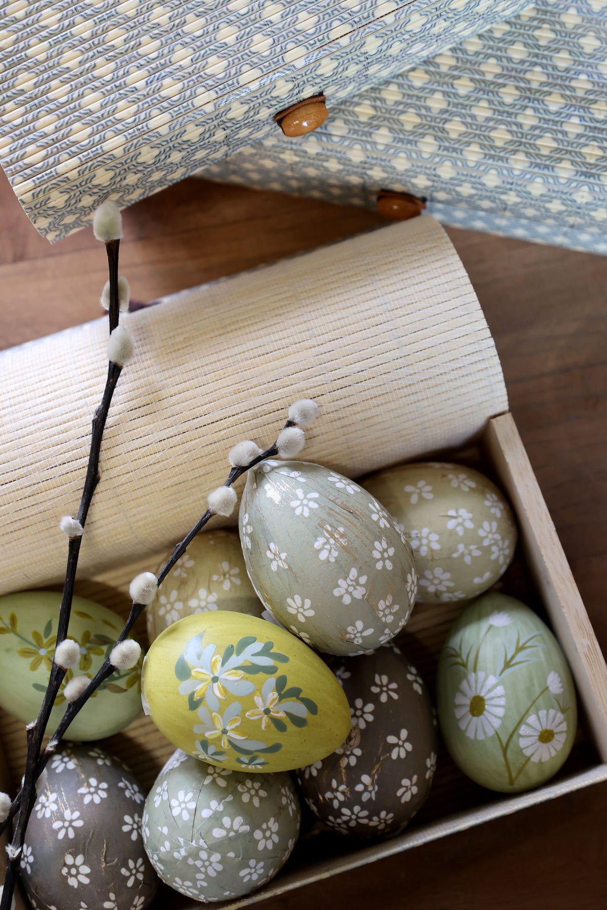 Osterei mit Blumen Set von 3 – Deko in Pastell
