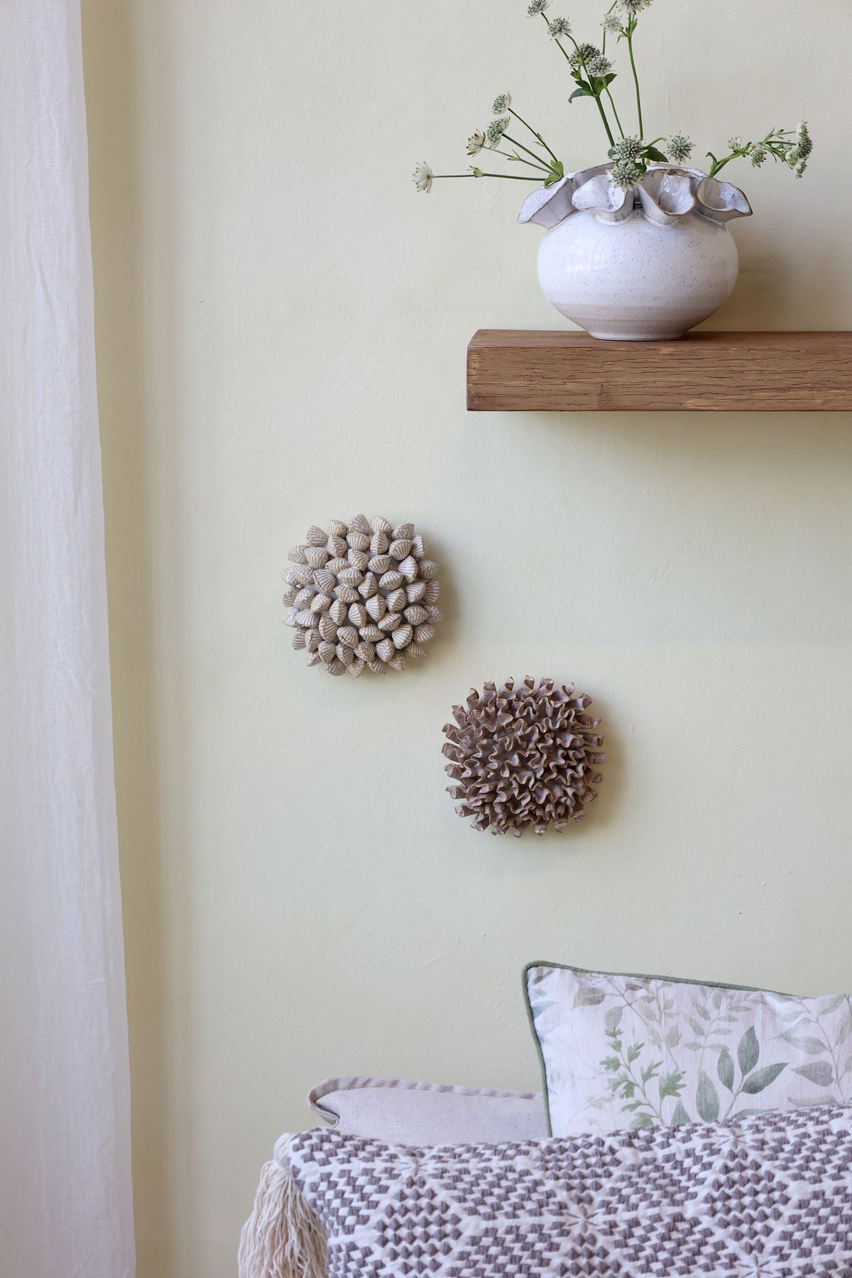 Muscheln Deko aus Steingut, 14,5 cm, creme