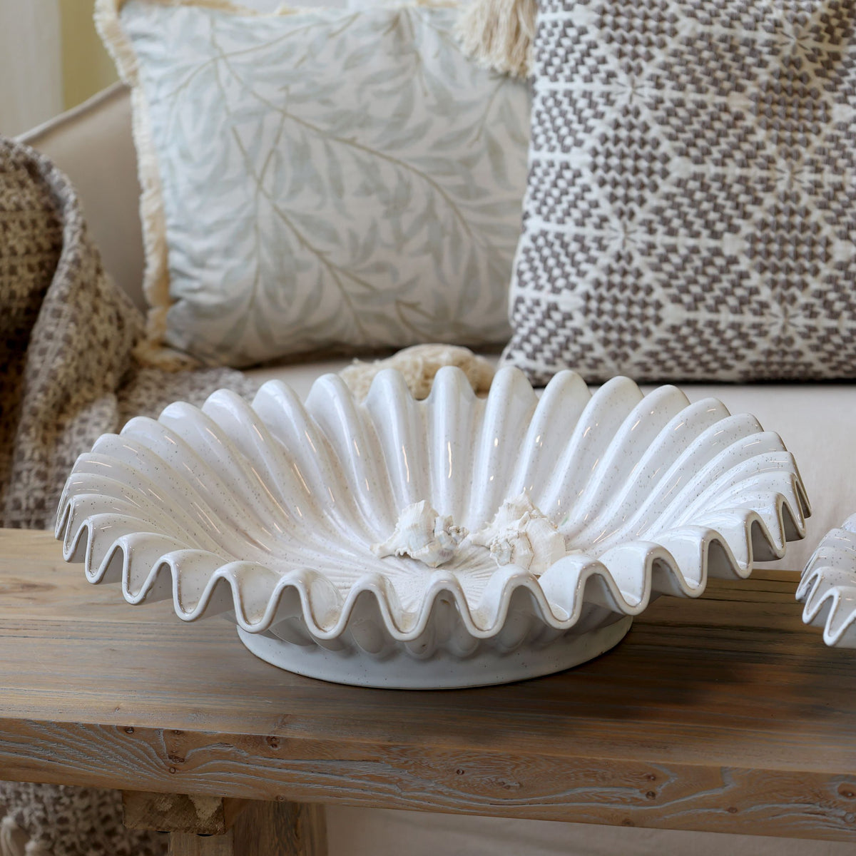 Tablett mit geriffelter Kante, Steingut, 44 cm, creme