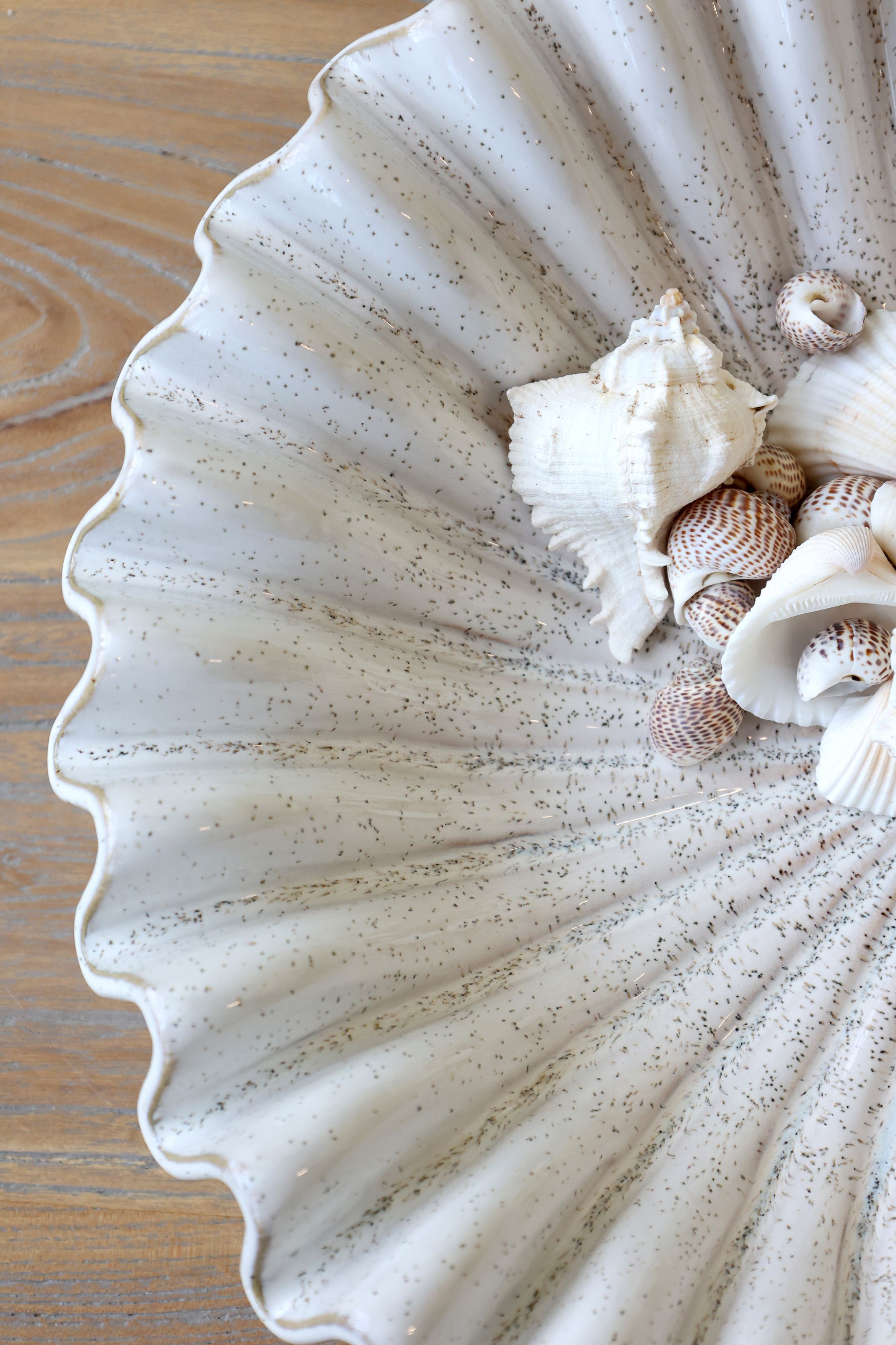 Tablett mit geriffelter Kante, Steingut, 44 cm, creme