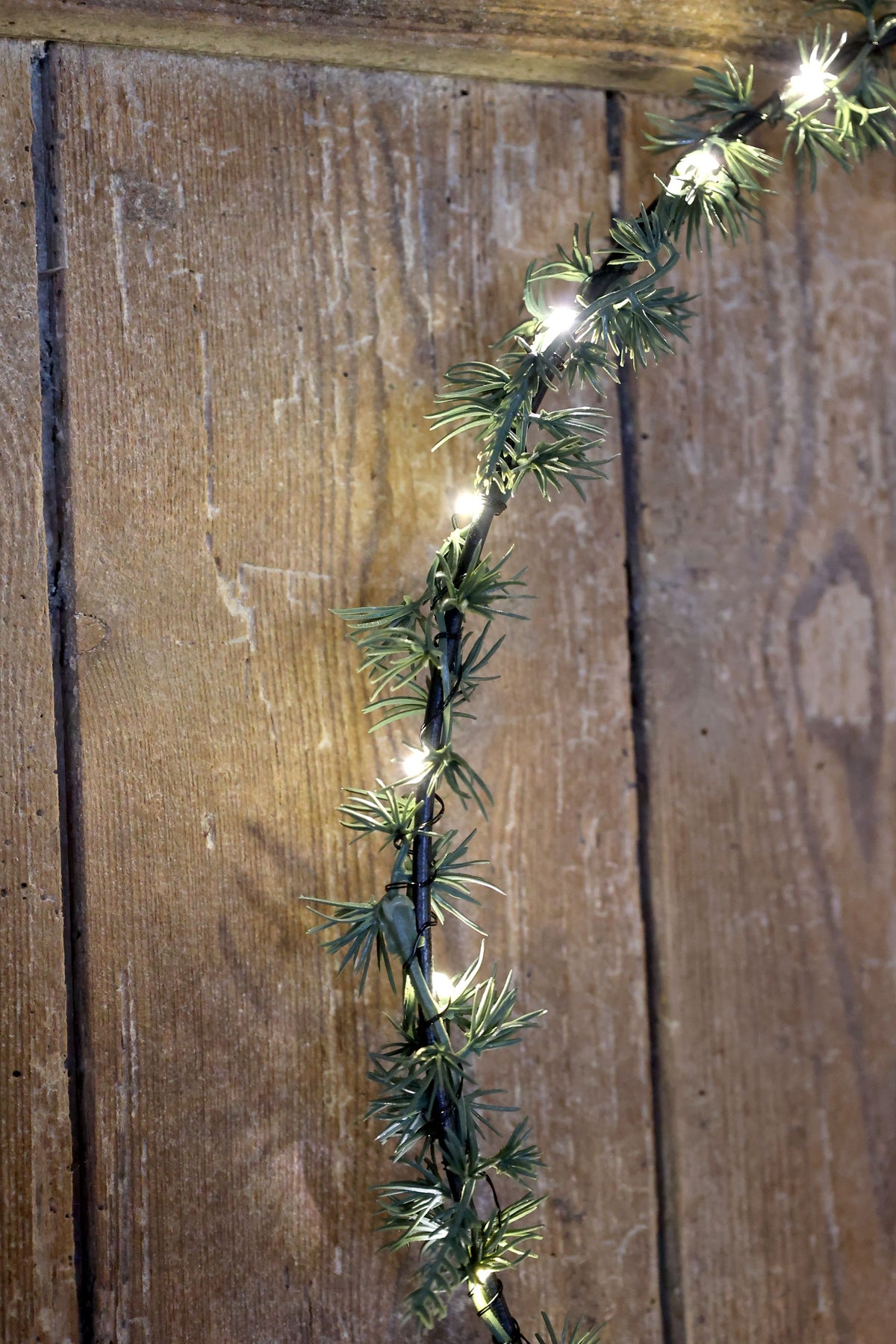 Grüner Kranz mit 30 LED-Lichtern, 50 cm