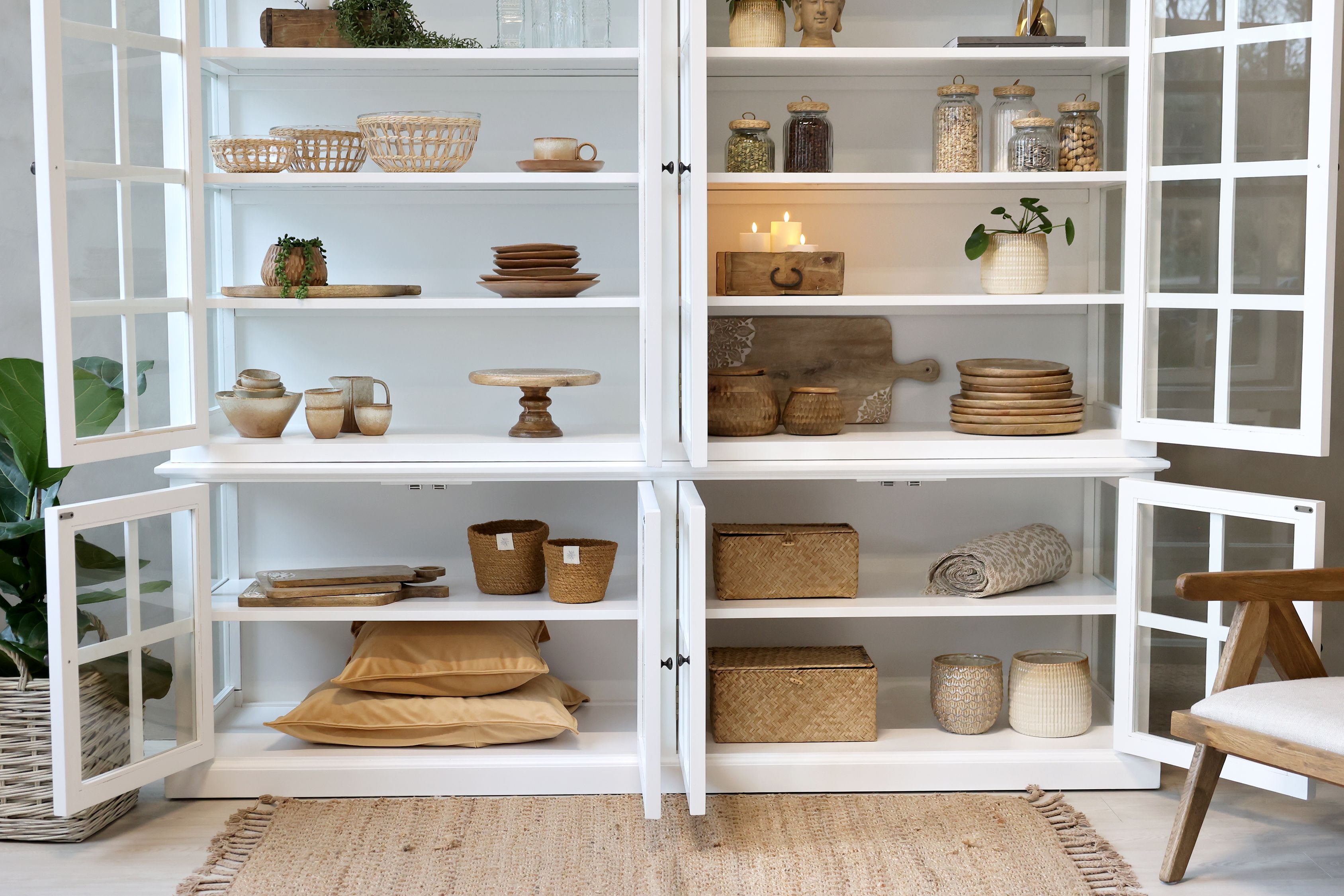 Marseille Vitrinenschrank mit 8 Türen, weiß, 195 cm hoch