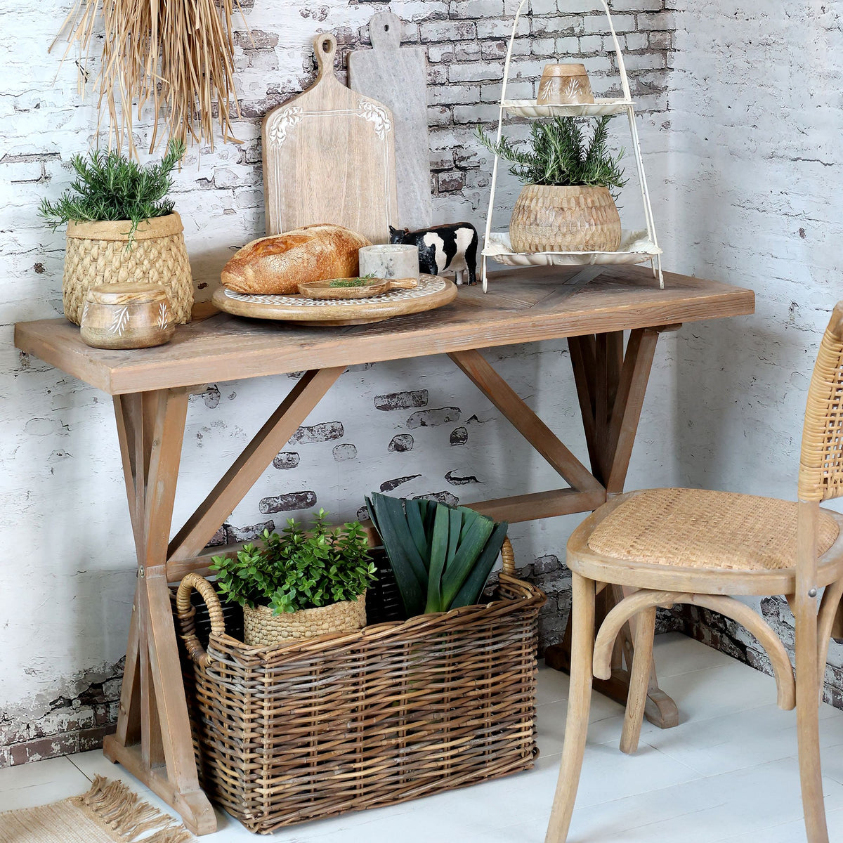 Tisch aus Recyclingholz, 117 cm lang, natur