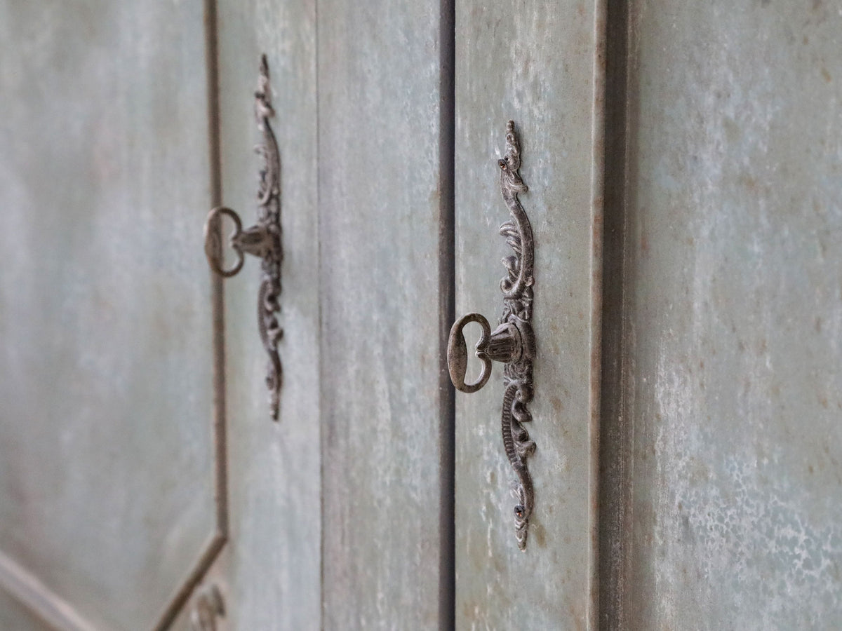 Kommode mit Schubladen und Türen, Schranktisch antique opal