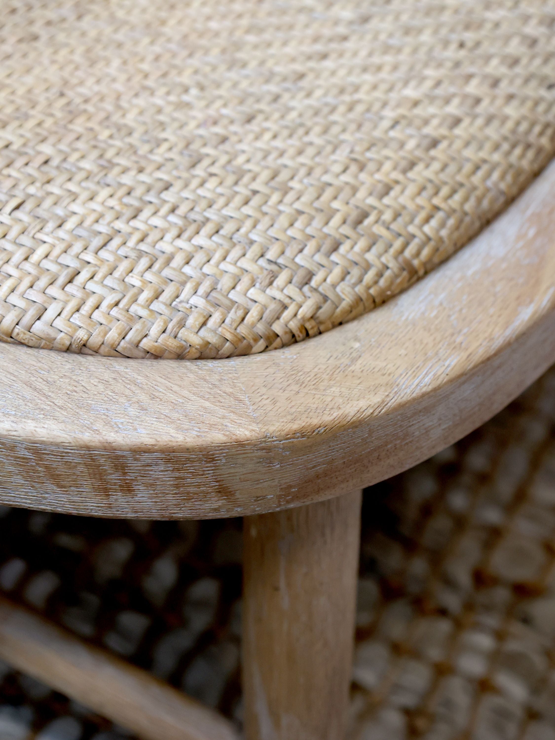 Loungestuhl mit Rattan-Geflechtsitz und Rückenlehne, natur