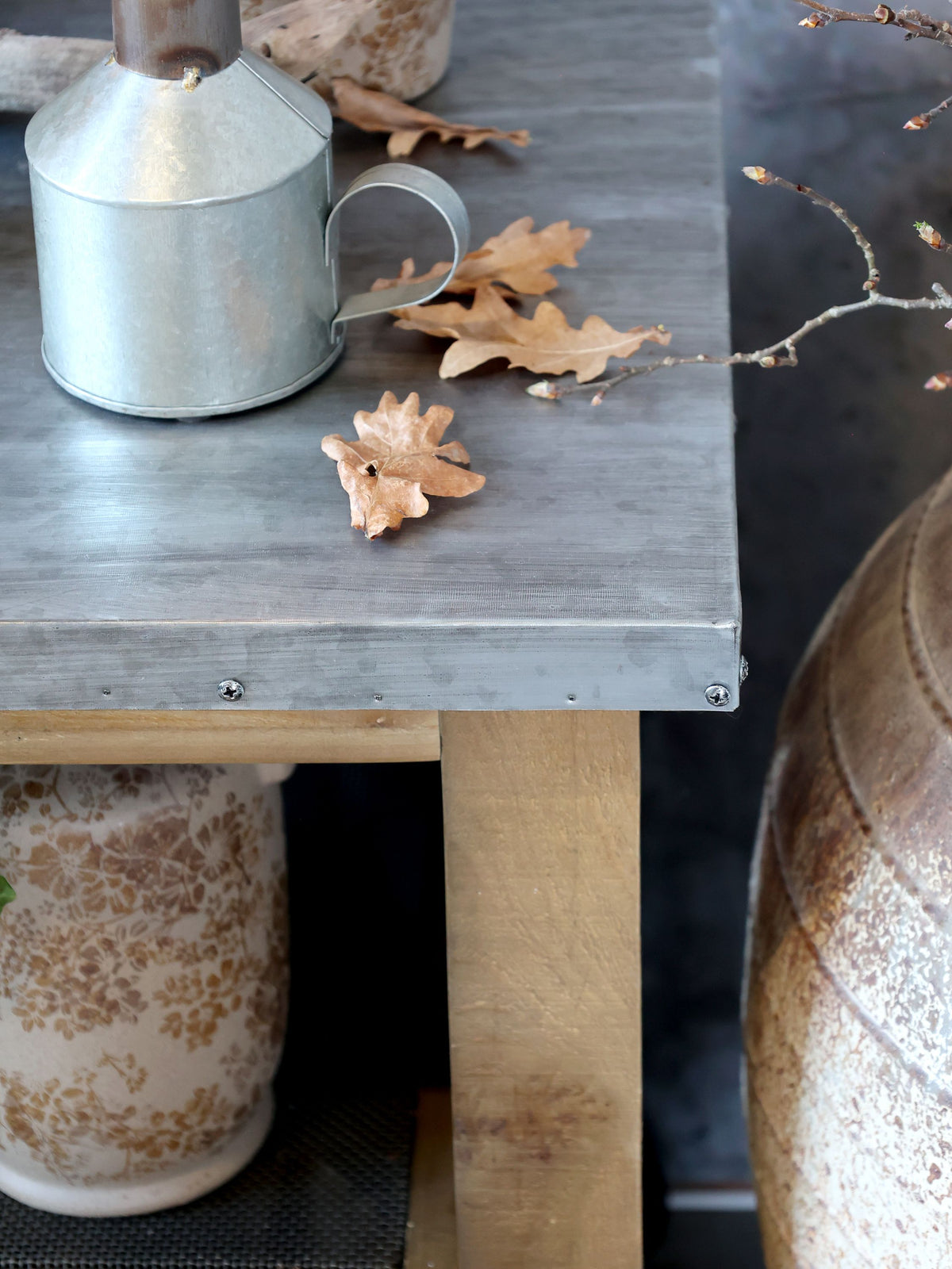 Kücheninsel freistehend mit Zinktop und Regalen, natur