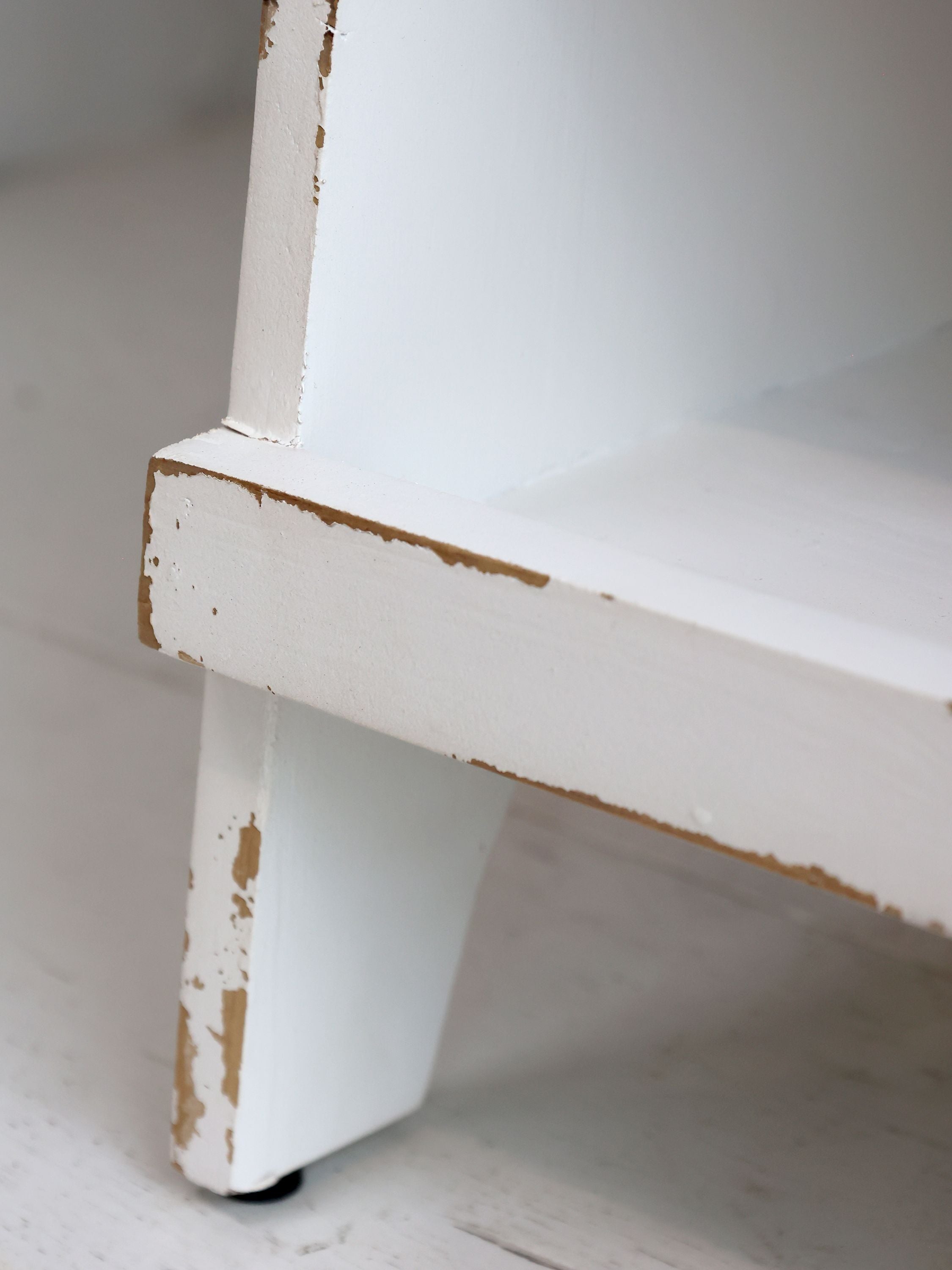 Bank mit Regal in Antique Creme – 50 cm lang