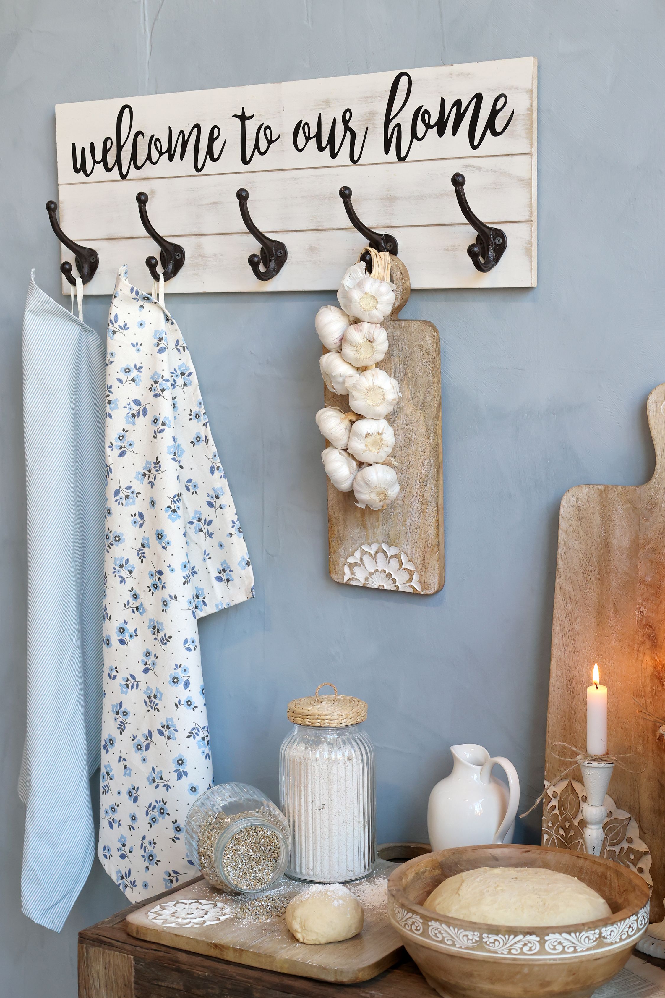 Kleiderhakenbrett mit Text und 5 Haken, antique creme