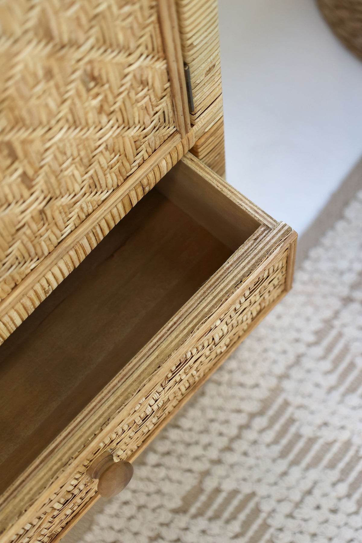Schrank mit 2 Türen und 2 Schubladen, Rattan, natur