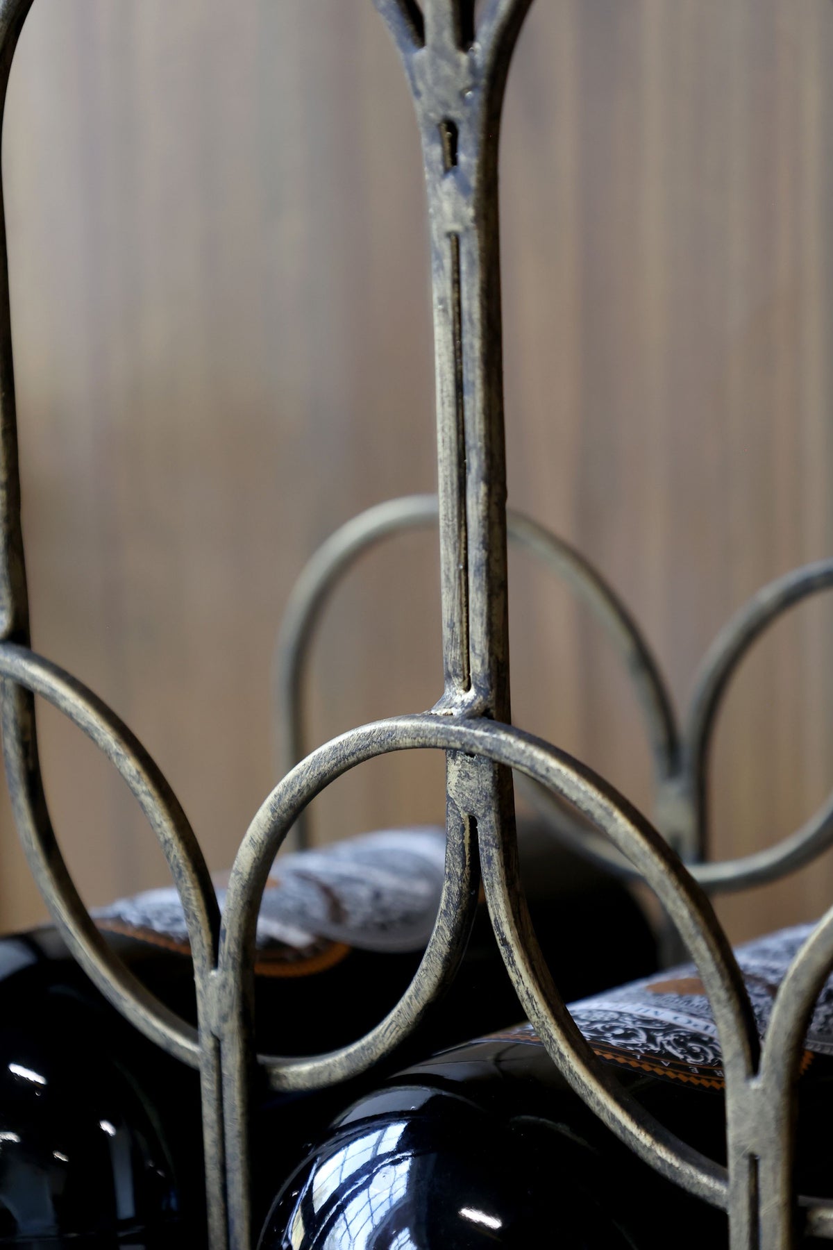 Regal für Flaschen, Weinständer aus Eisen, antique messing