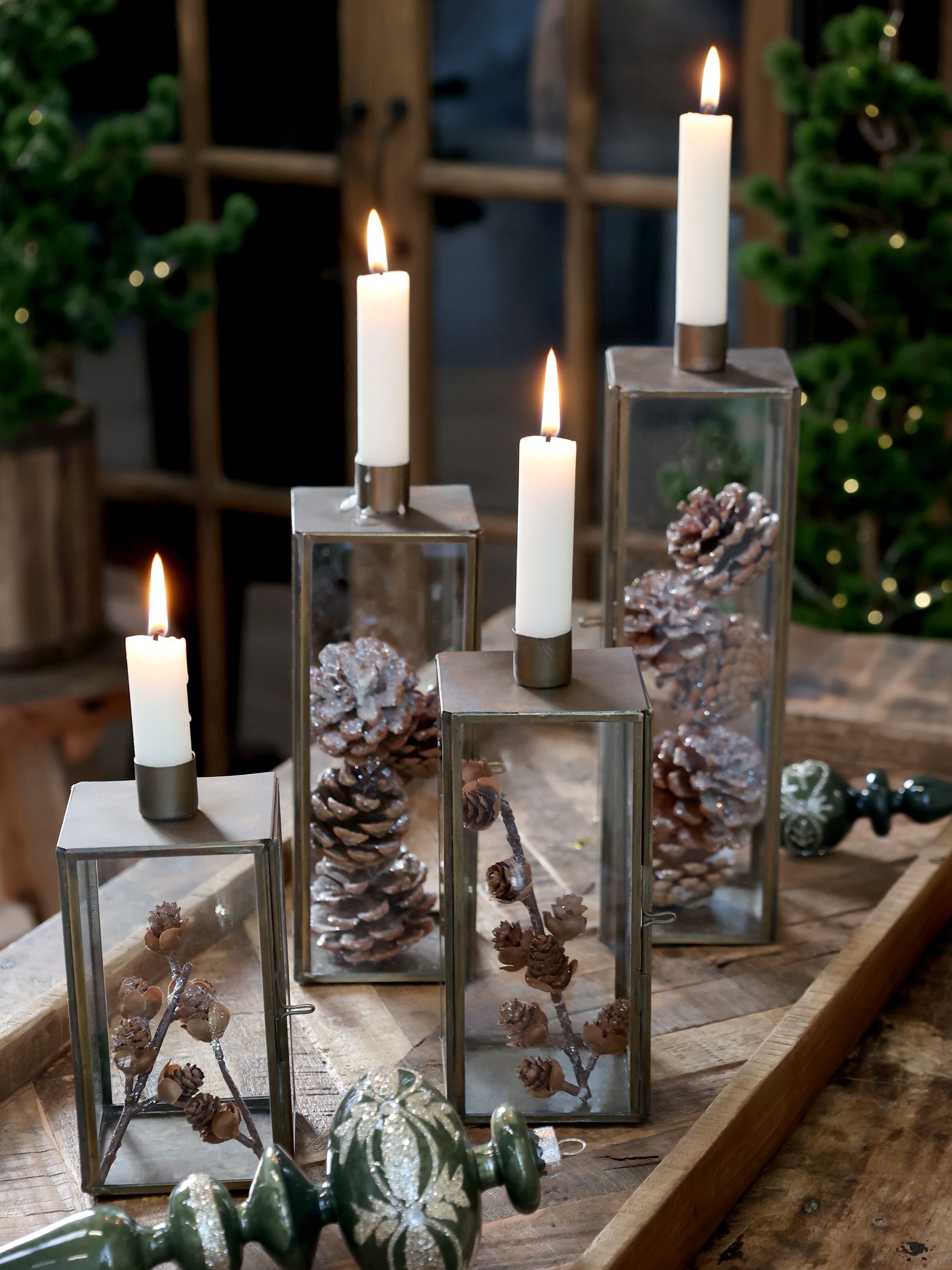 Glas-Ornament mit Glitzer, 16 cm hoch