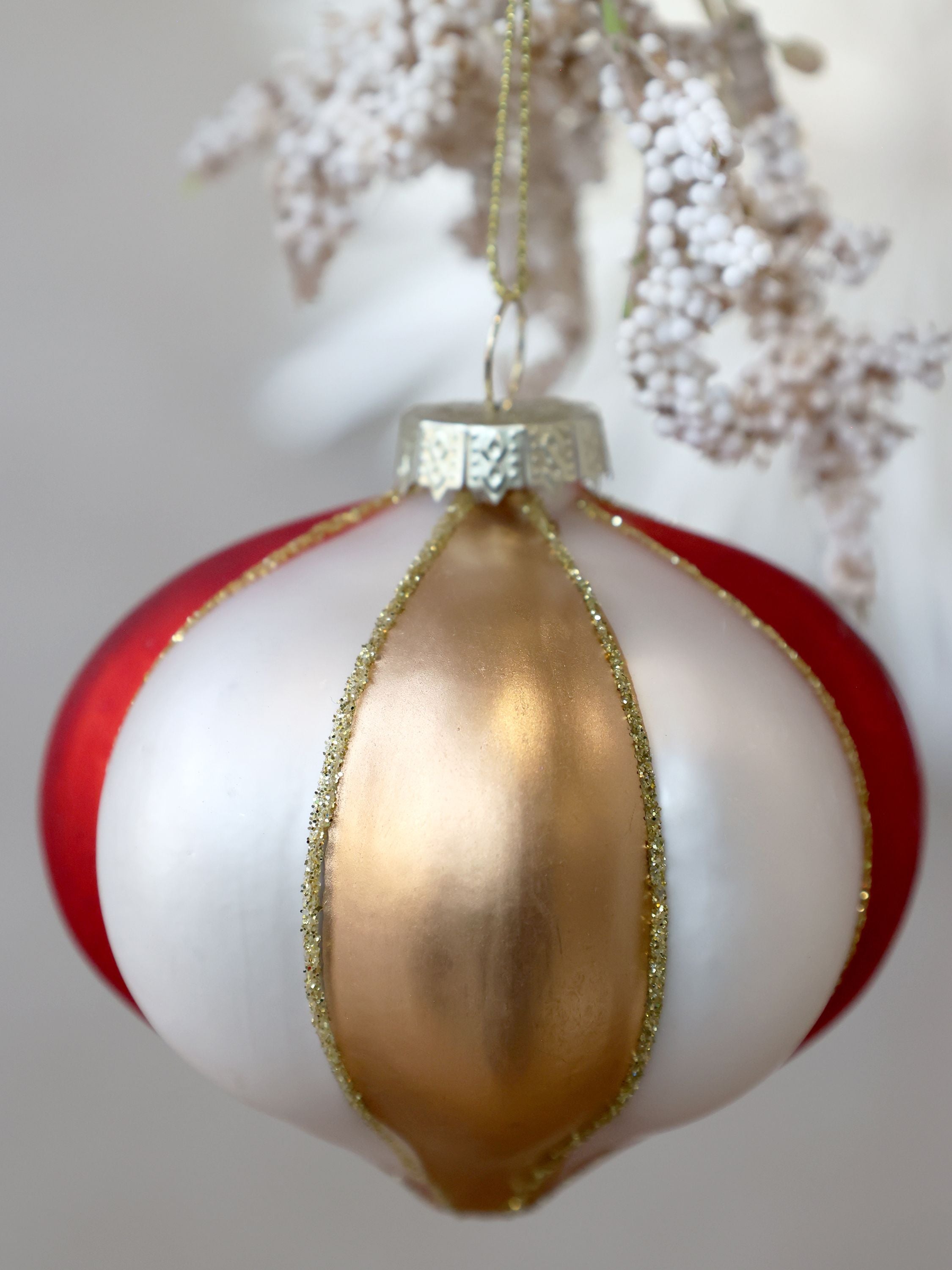 Weihnachtskugel aus Glas, 8 cm, antique cherry