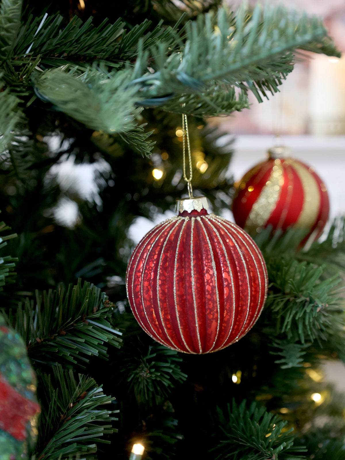 Weihnachtskugel aus Glas, 8 cm, antique cherry, handgemalt