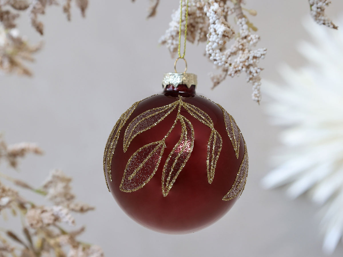 Weihnachtskugel aus Glas, 8 cm, Antique Cherry