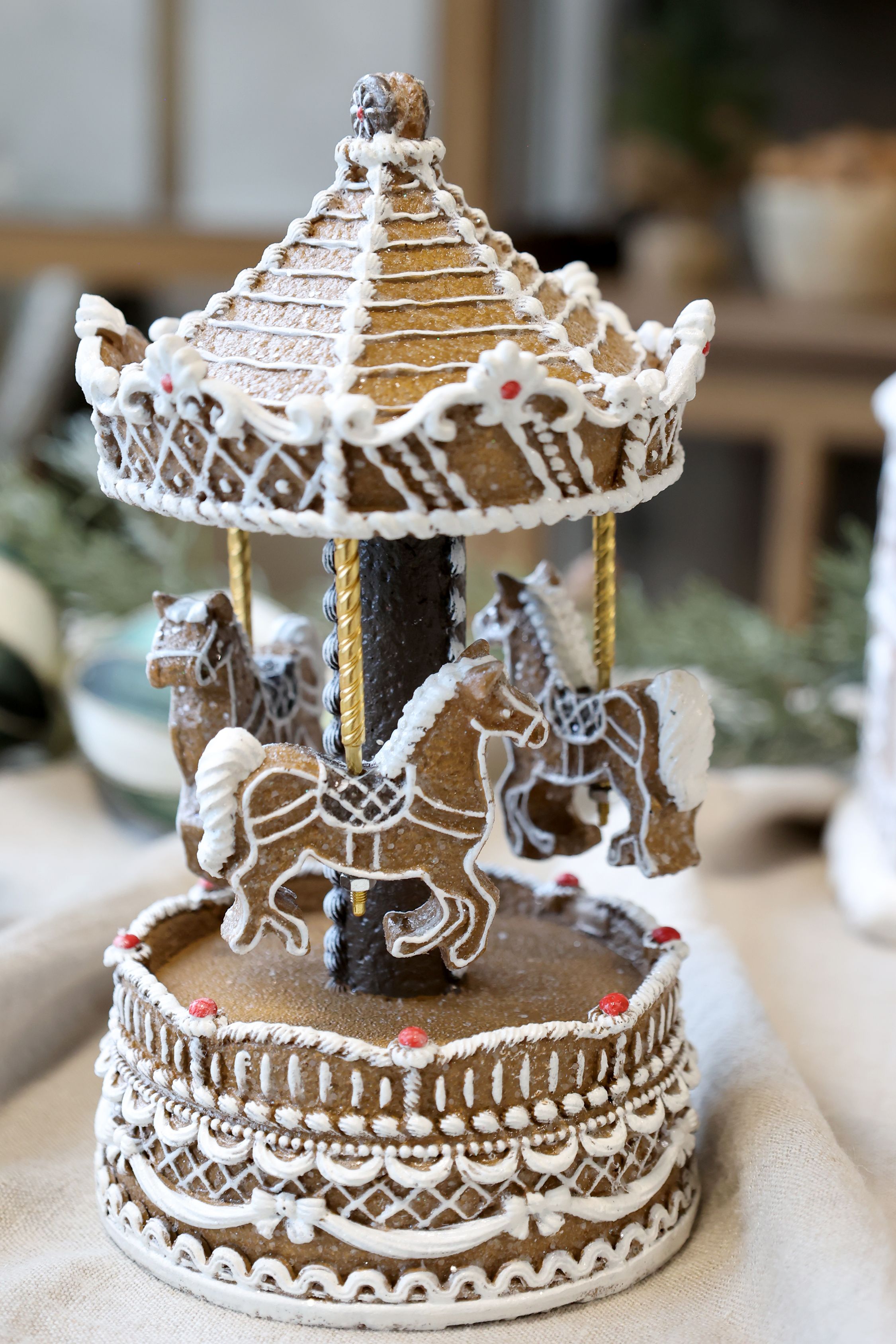 Spieluhr mit Karussell – Noël, Polyresin, Mokka