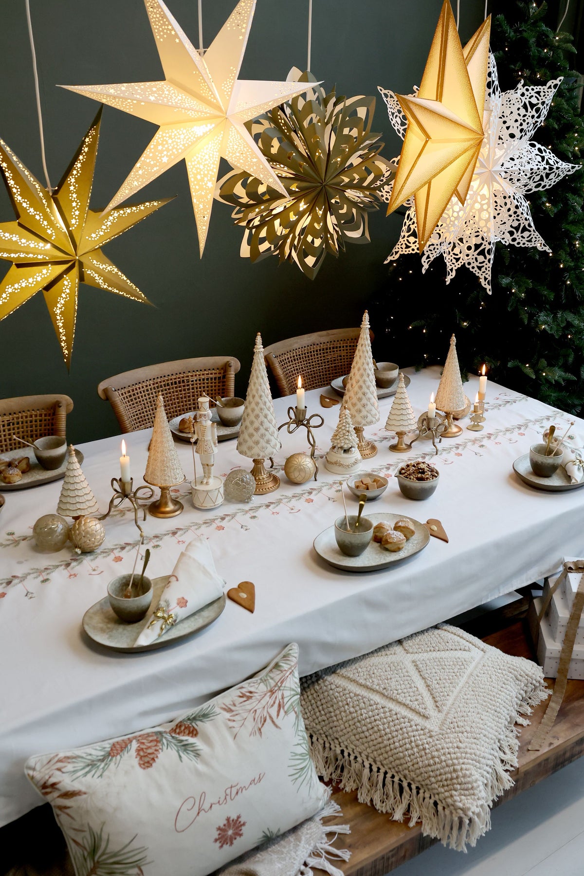 Weihnachtsbaum aus Polyresin, 42 cm hoch, antique creme