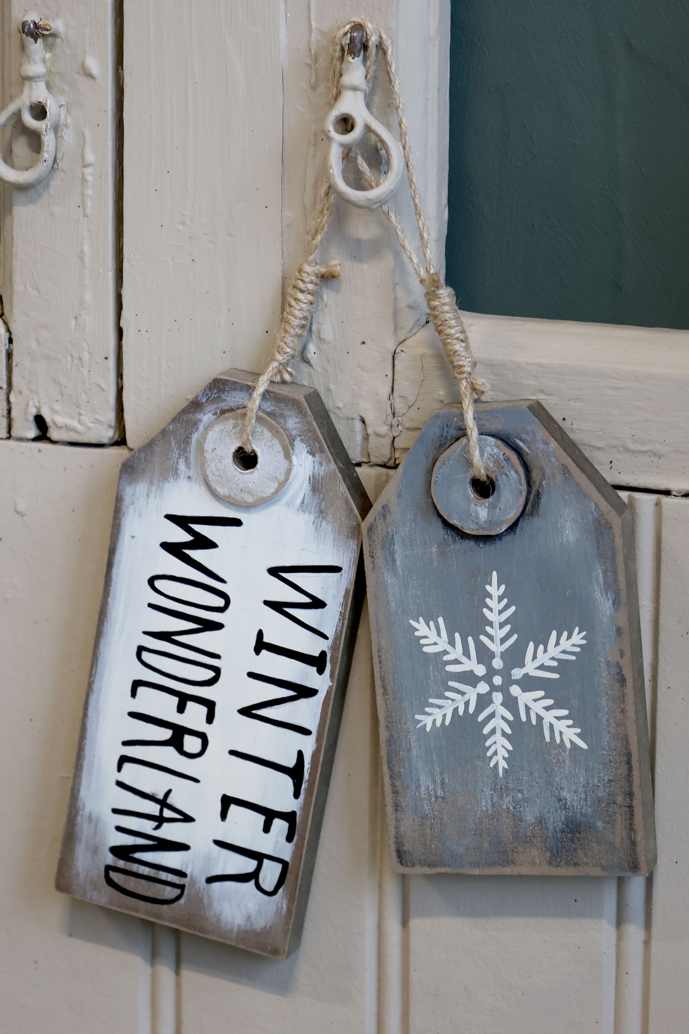 Vintage Schild zum Aufhängen, 2er-Set, antik grau-weiß