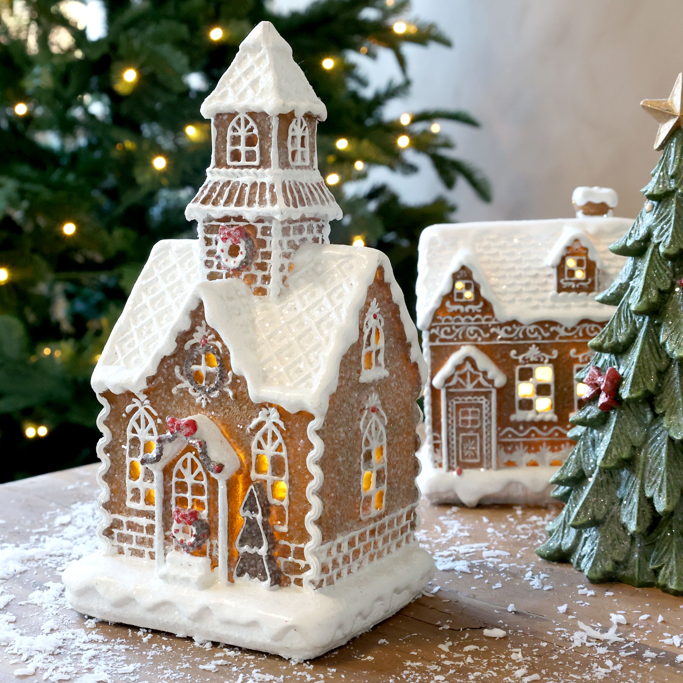 Noël Lebkuchenhaus mit LED – Polyresin, 23 cm hoch