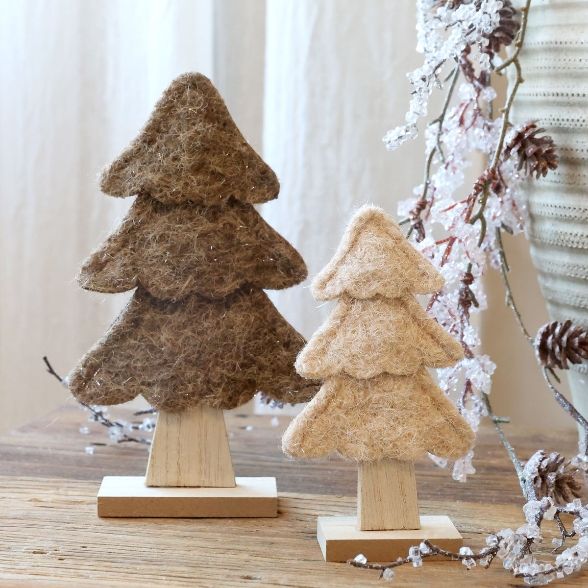 Weihnachtsbaum aus Filz, 2er-Set, beige und mocca